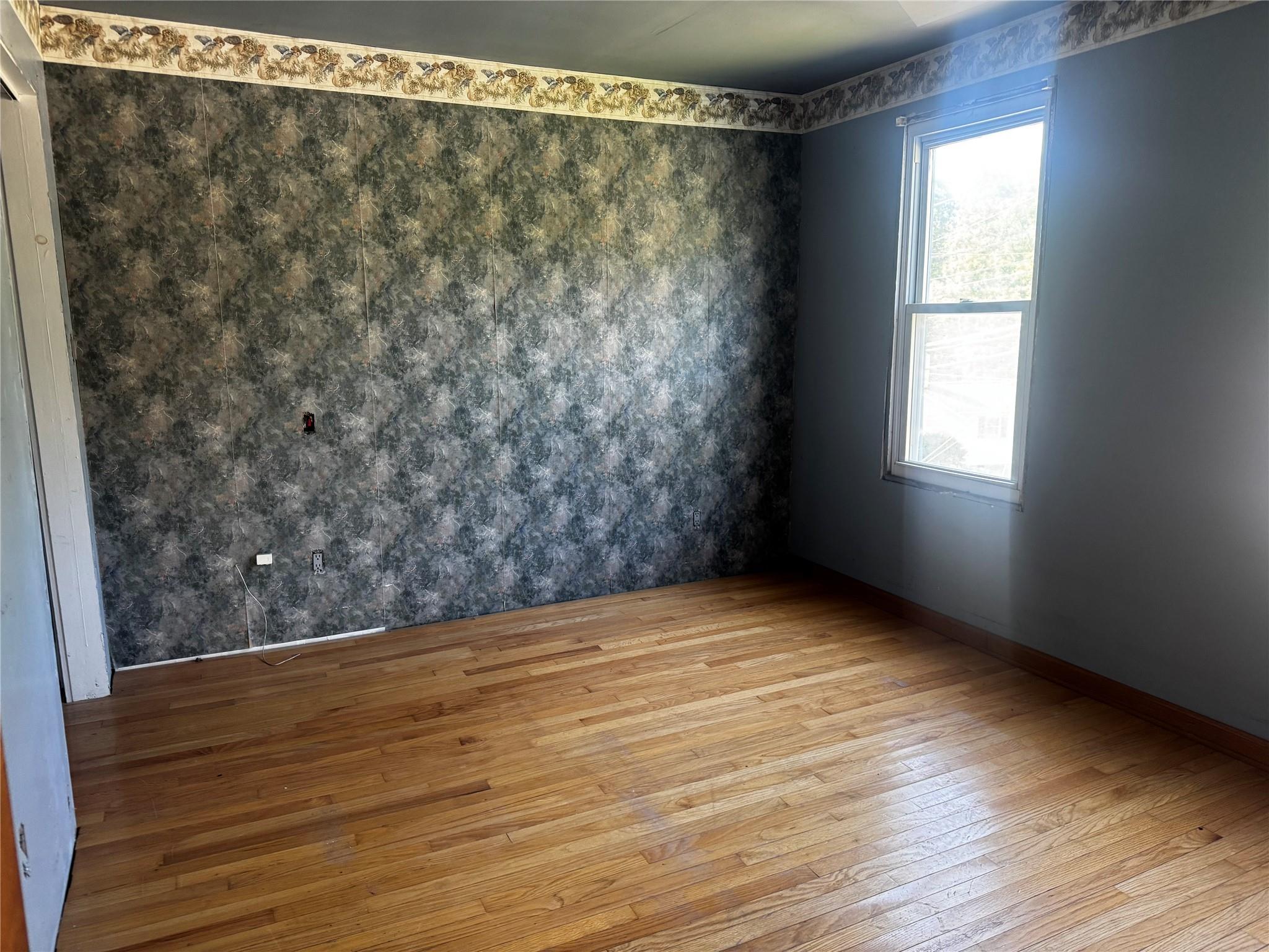 #9 photo, 99 W Bridge Street, Saugerties , NY 12477