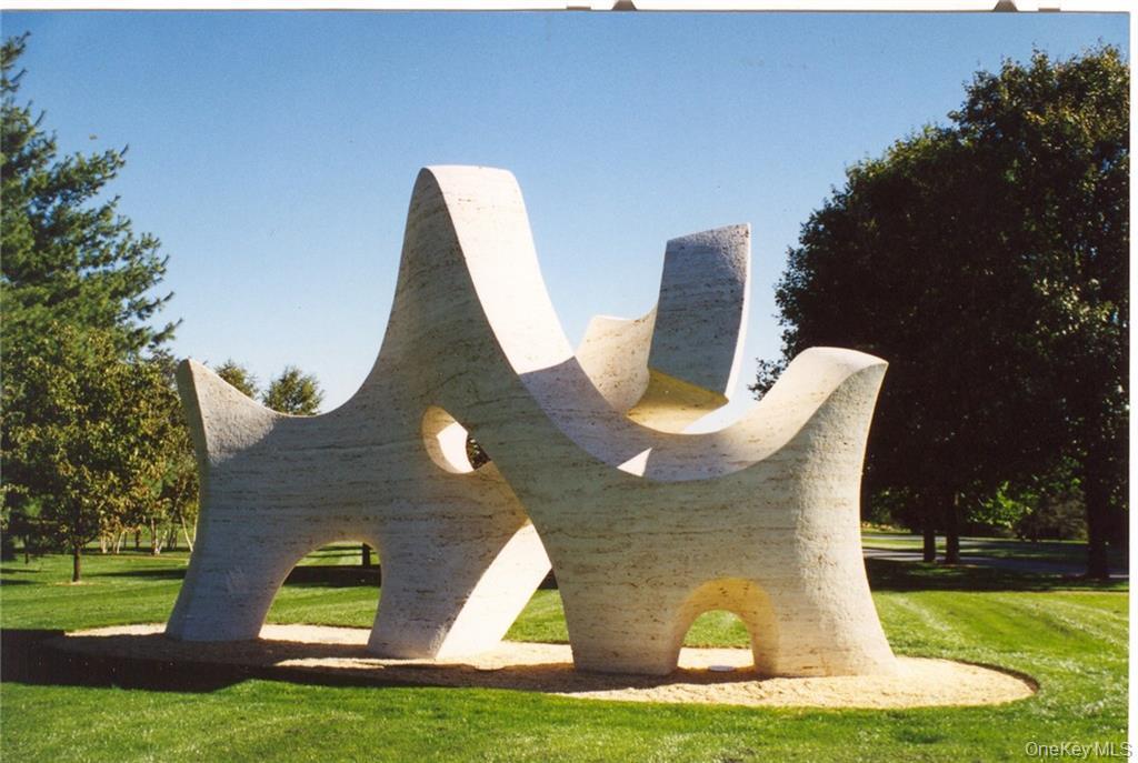 #8 photo, Barnes Lane, Purchase , NY 10577