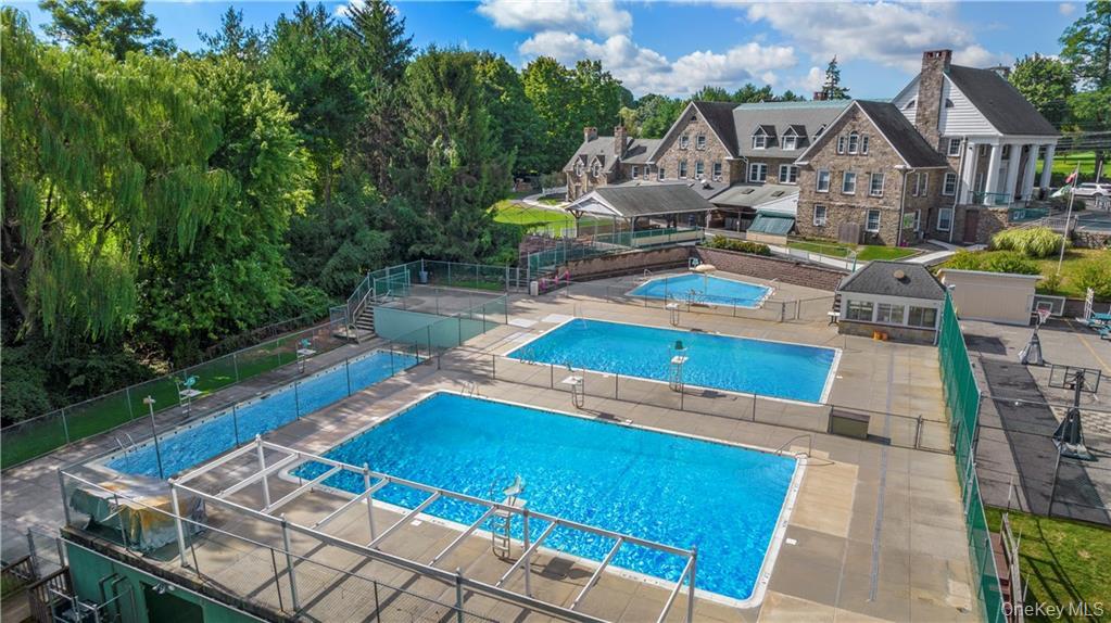 #9 photo, Barnes Lane, Purchase , NY 10577