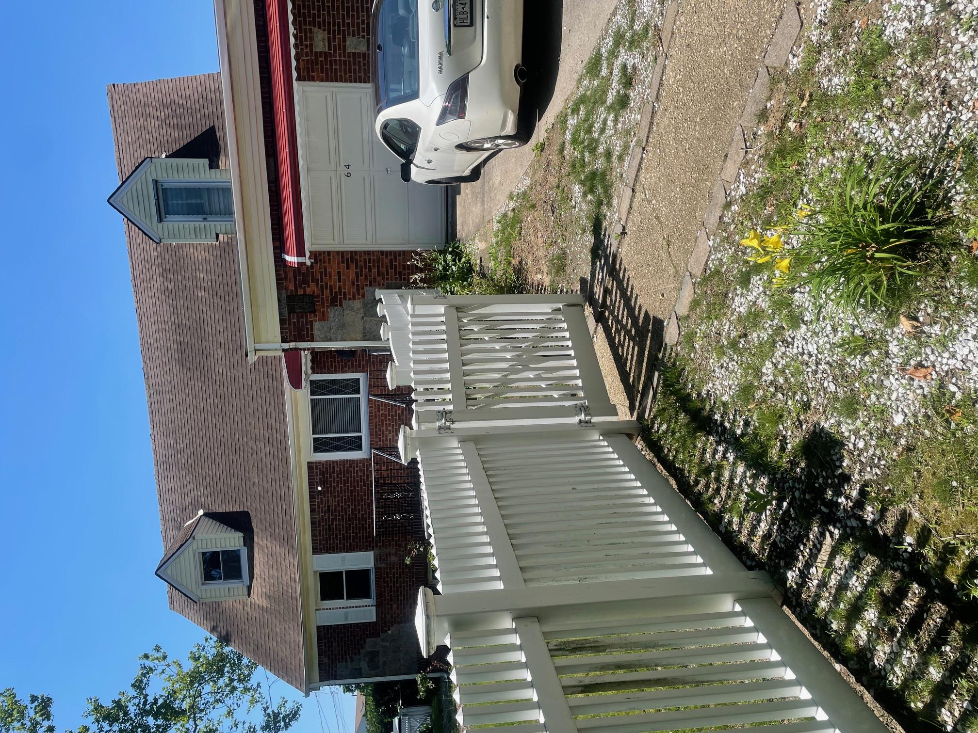 #1 photo, 64 Stuart Avenue, 長島 Valley Stream , NY 11580