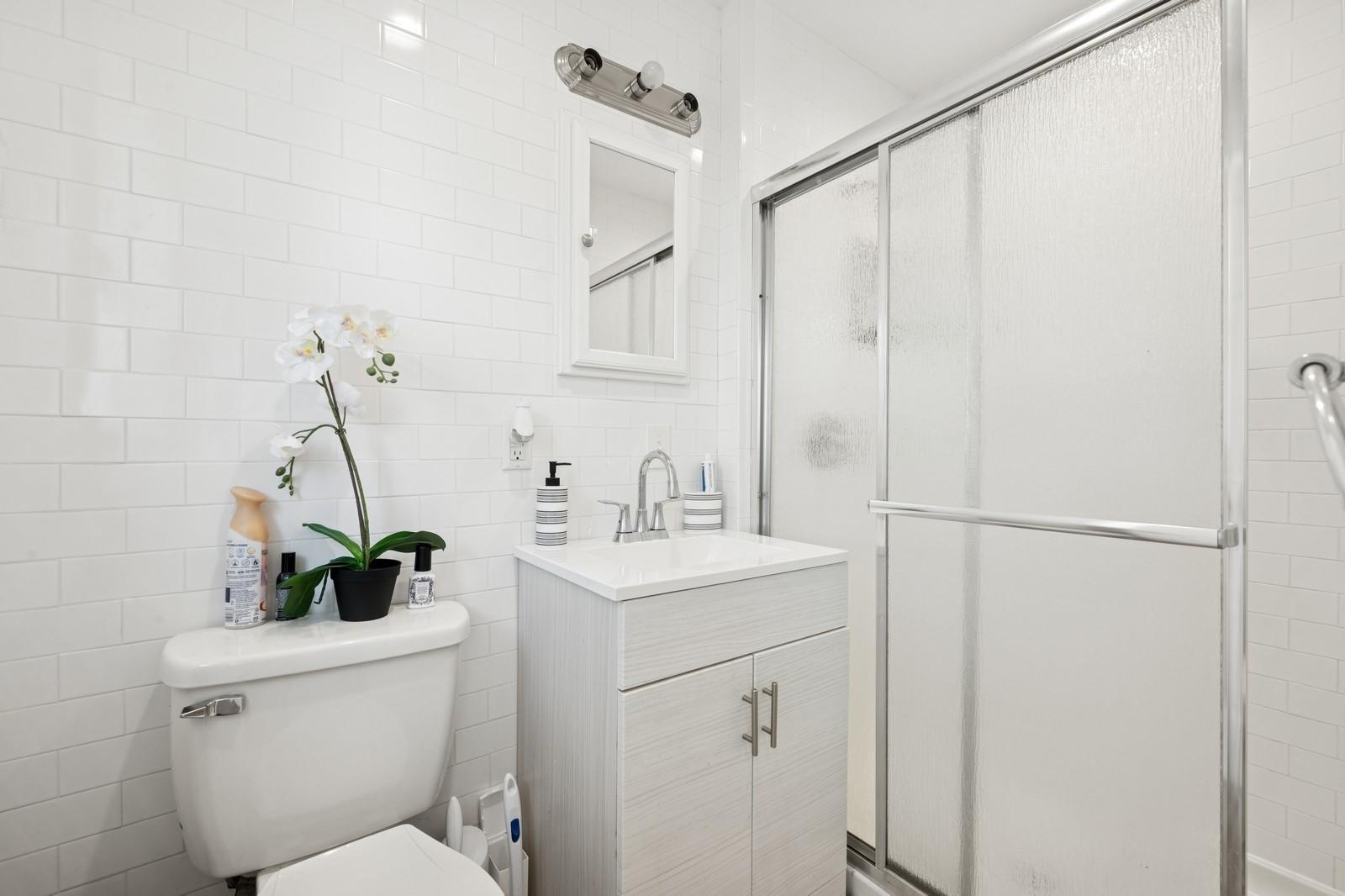 #19 photo, 345 E Park Avenue, ナッソー郡 Long Beach , NY 11561