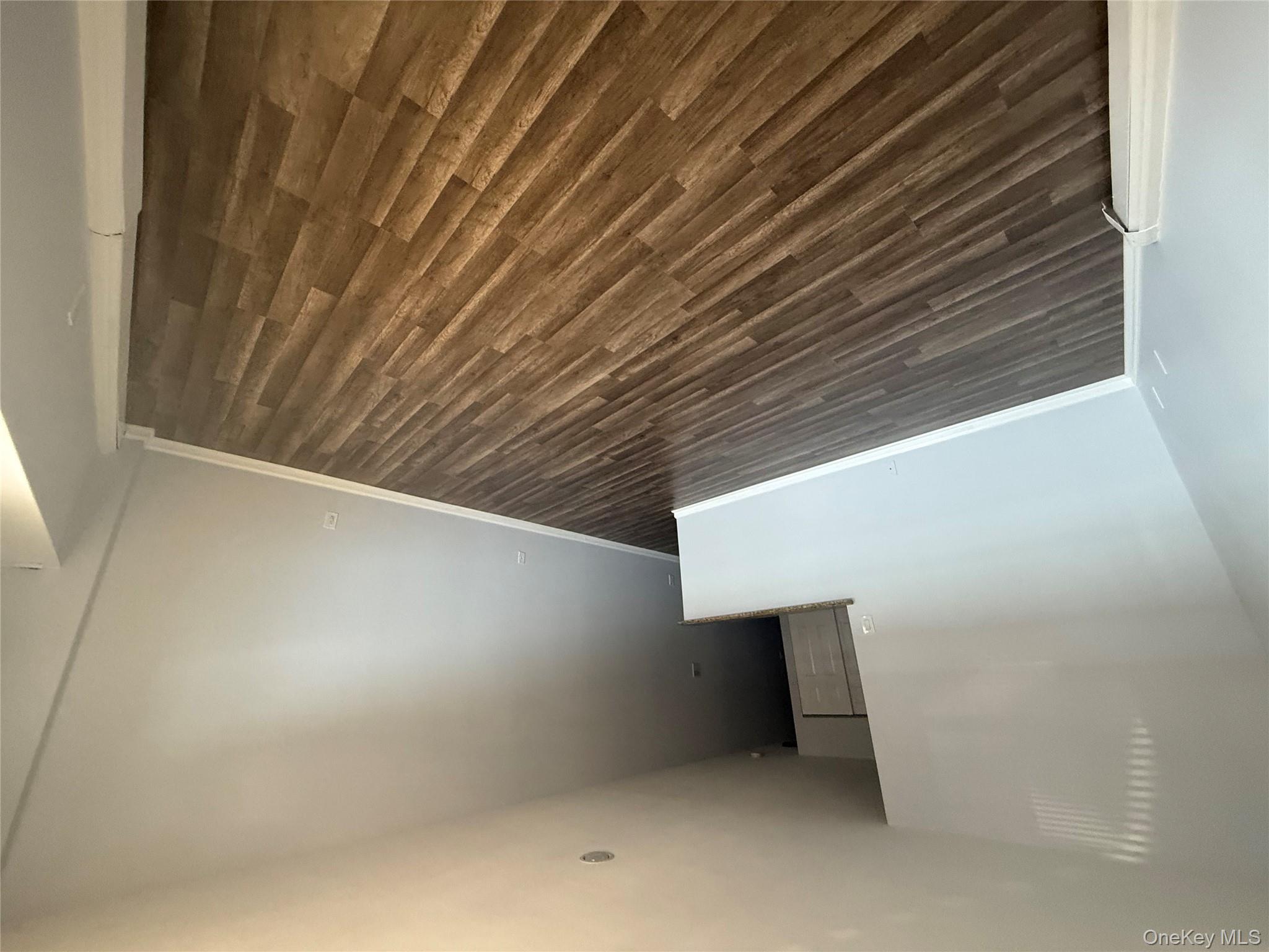 #6 photo, 1219 2nd Avenue, New Hyde Park , NY 11040