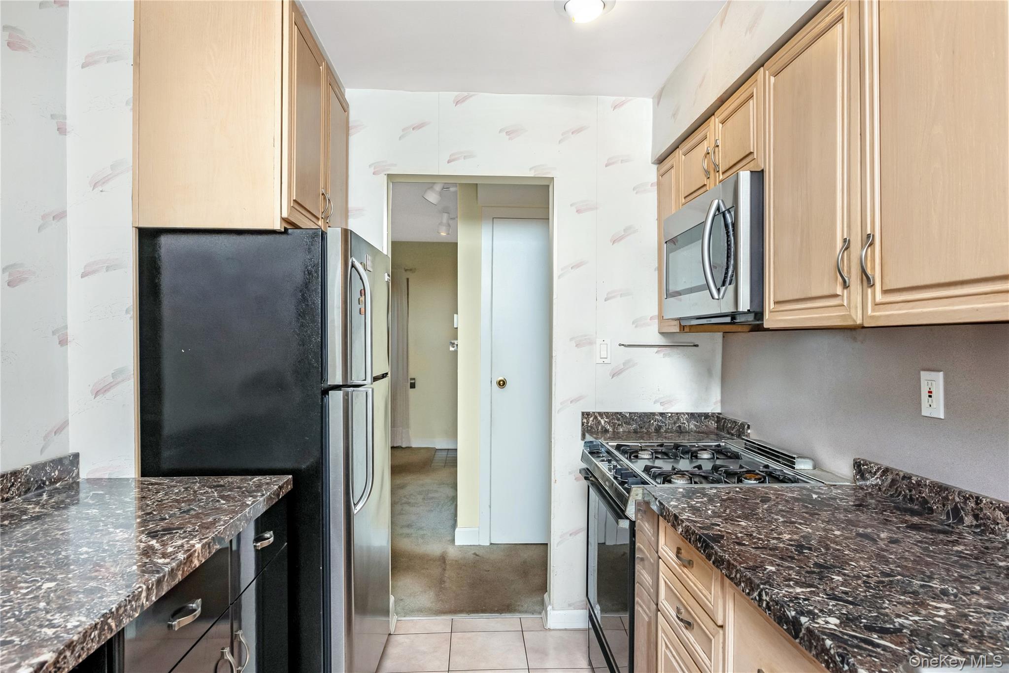 #11 photo, 263 Foster Avenue, ナッソー郡 Malverne , NY 11565