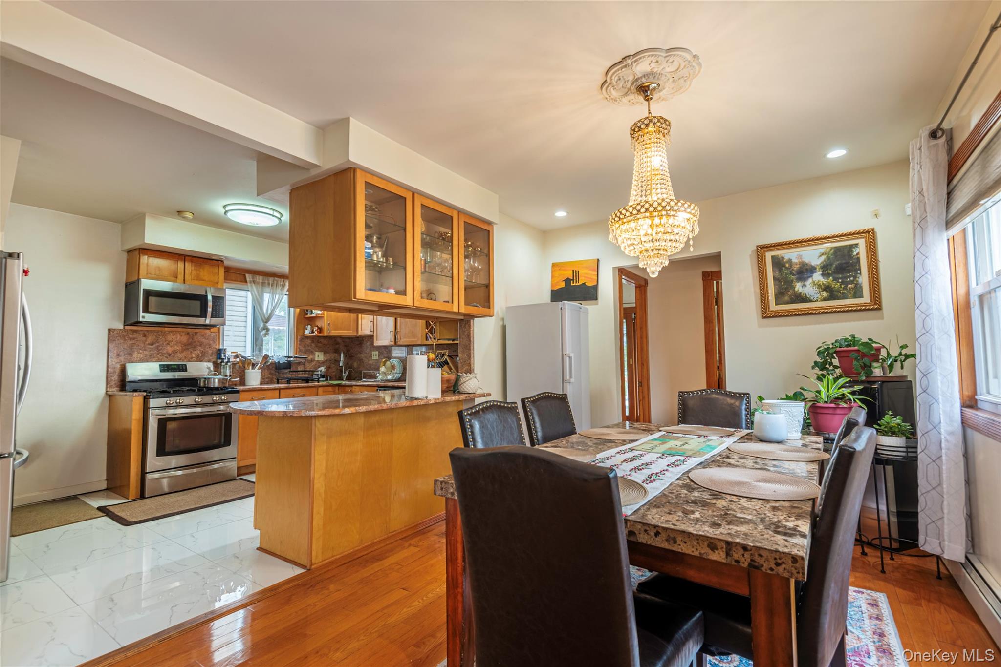 #12 photo, 84-17 247 Street, クイーンズ区 Bellerose , NY 11426