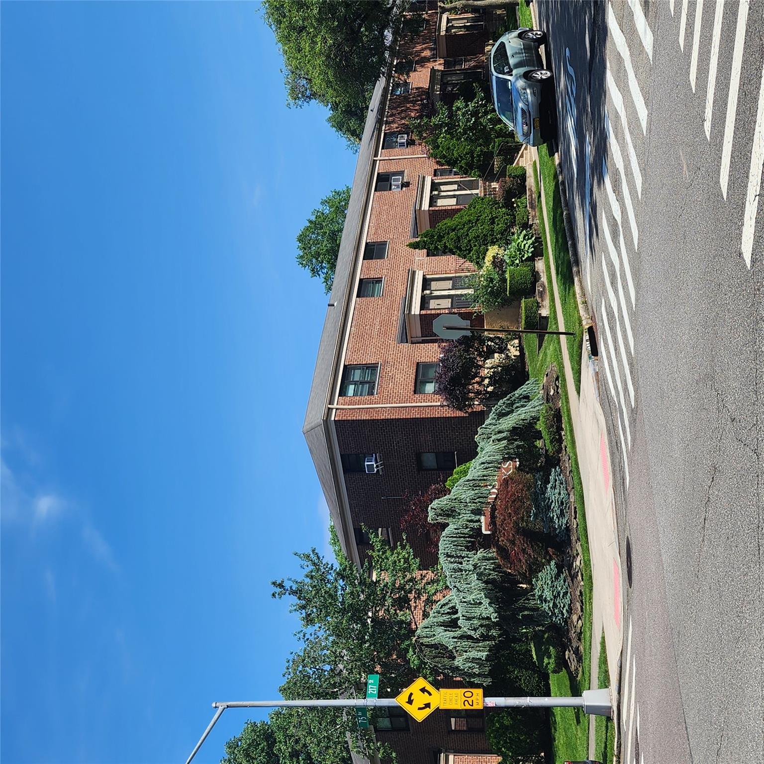 #1 photo, 75-05 217th Street, 皇后區 Oakland Gardens , NY 11364