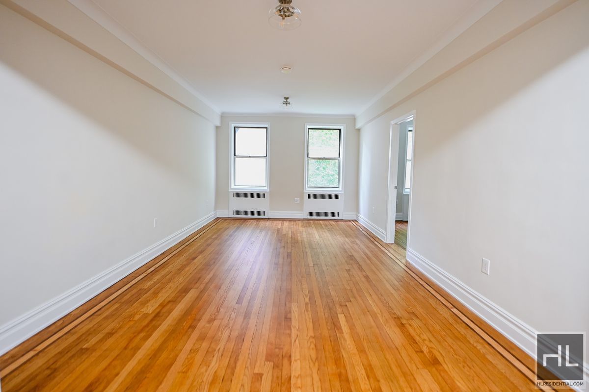 #1 photo, 160 E 3rd Street, マンハッタン East Village , NY 10009