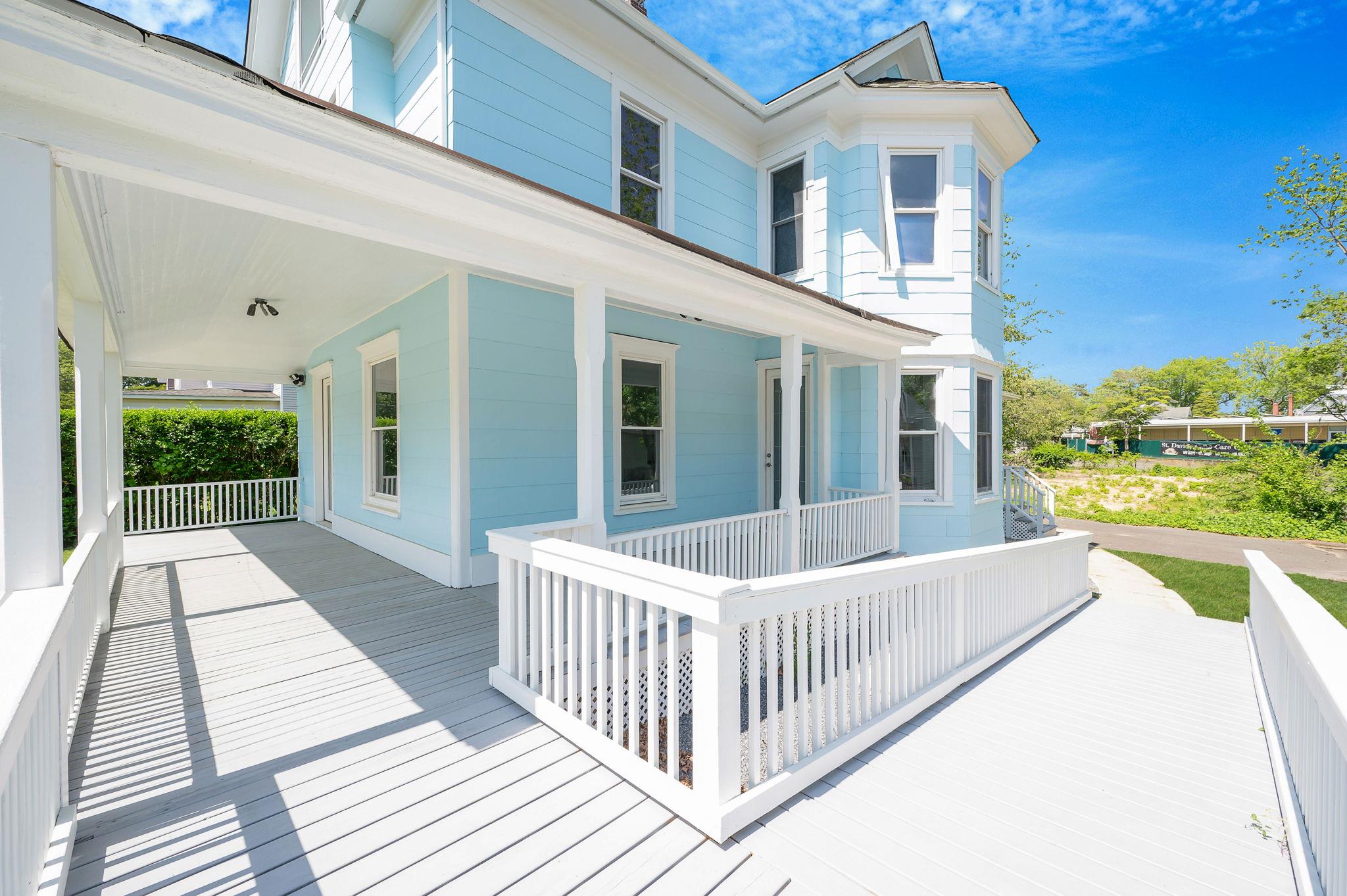 #1 photo, 434 Griffing Avenue, سوفولك Riverhead , NY 11901