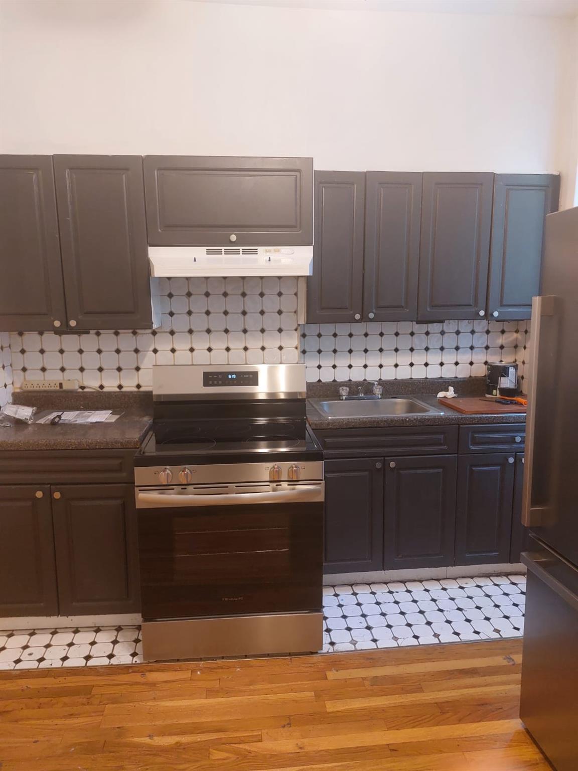 #1 photo, 585 Carroll Street, Brooklyn , NY 11215