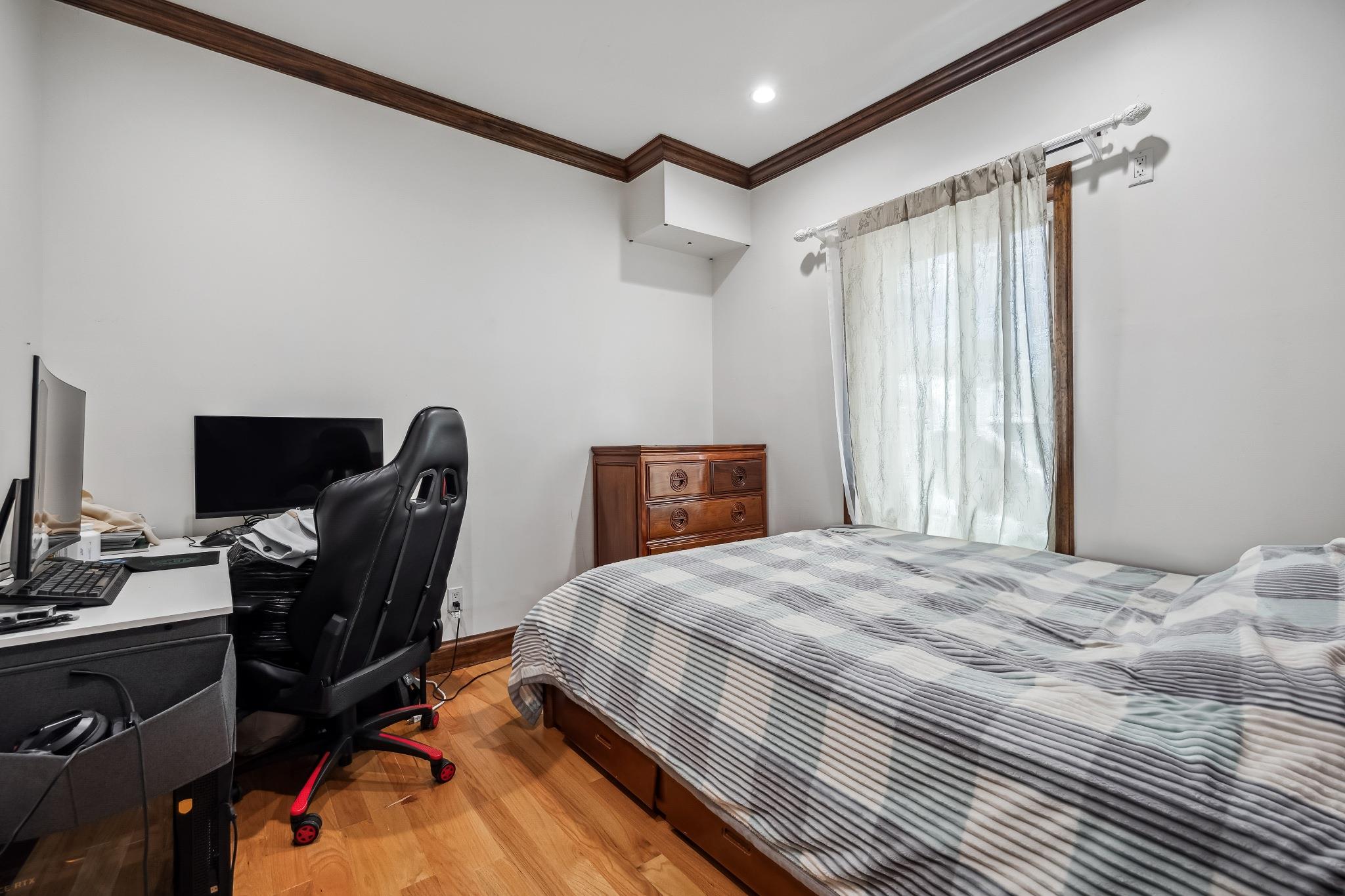 #18 photo, 38-16 220th Street, クイーンズ区 Bayside , NY 11361