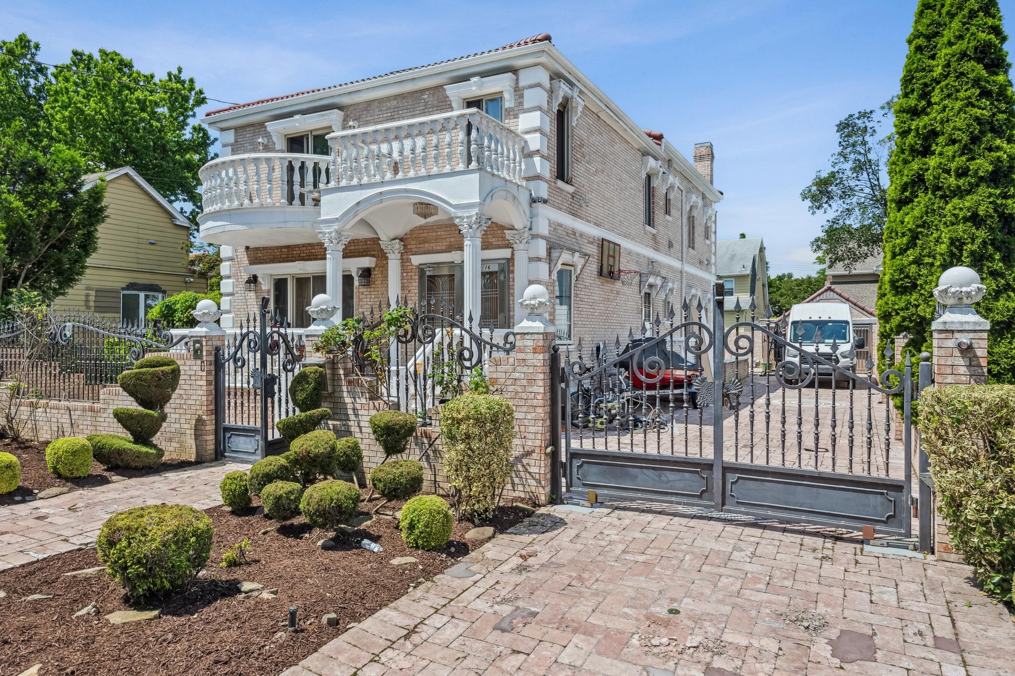 #2 photo, 38-16 220th Street, クイーンズ区 Bayside , NY 11361