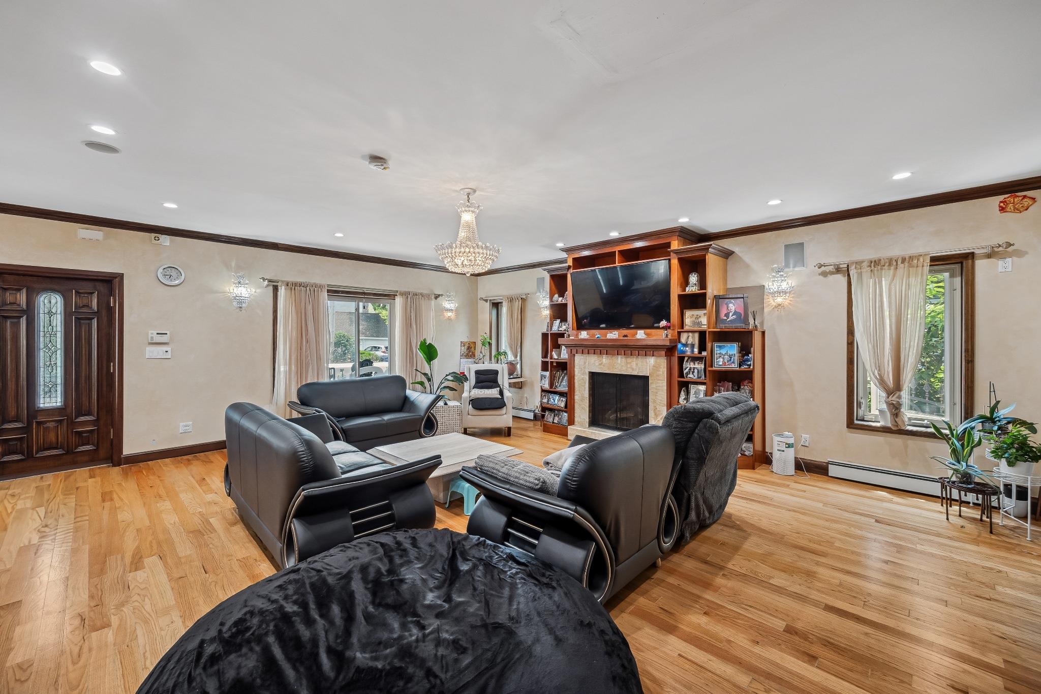 #5 photo, 38-16 220th Street, クイーンズ区 Bayside , NY 11361