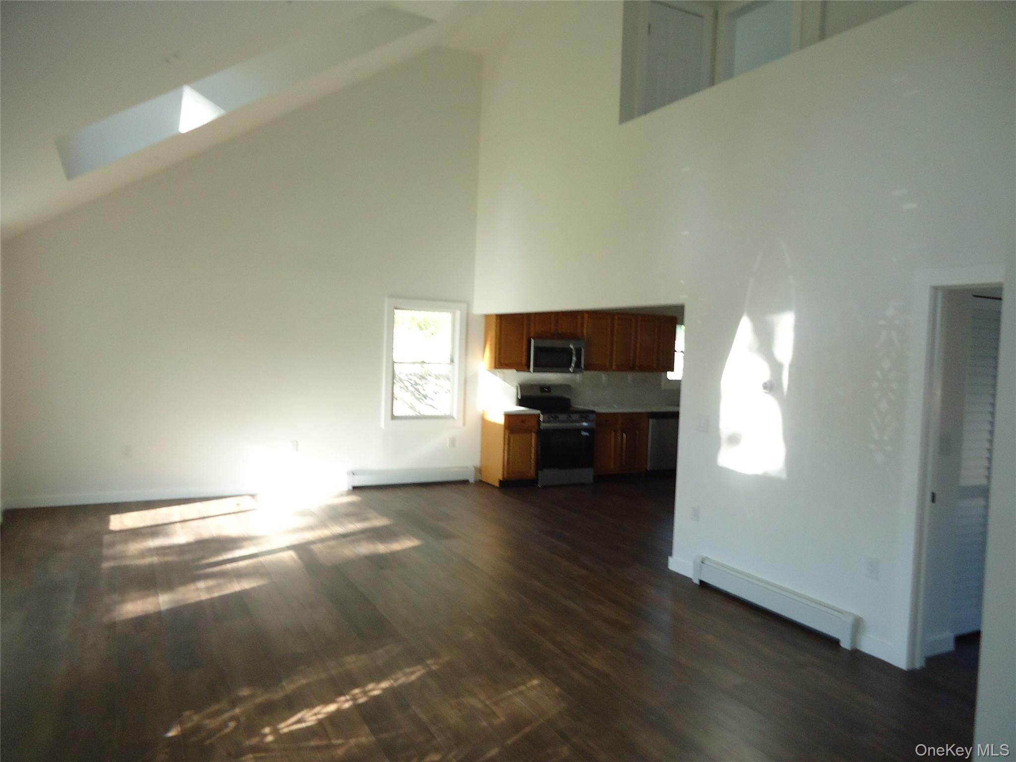 #18 photo, 193 Laurelton Drive, サフォーク郡 Mastic Beach , NY 11951