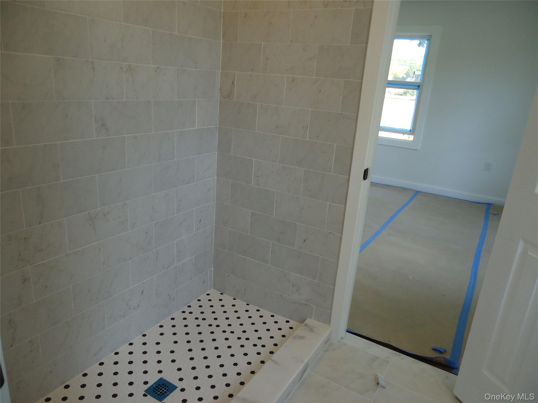 #8 photo, 193 Laurelton Drive, サフォーク郡 Mastic Beach , NY 11951