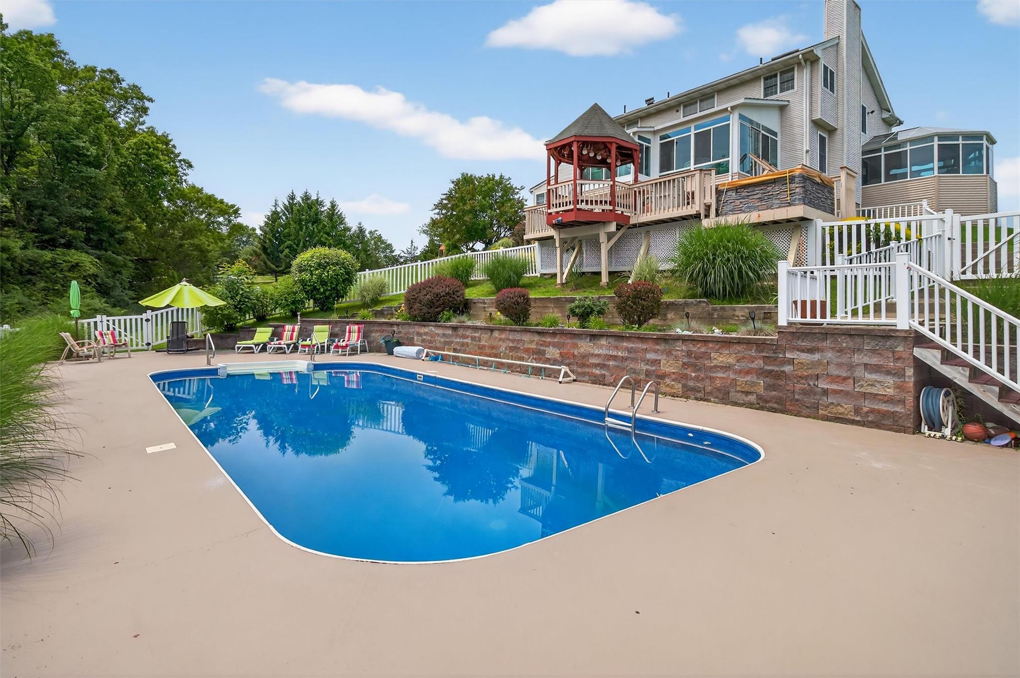 #4 photo, 53 Odyssey Drive, Chester , NY 10918