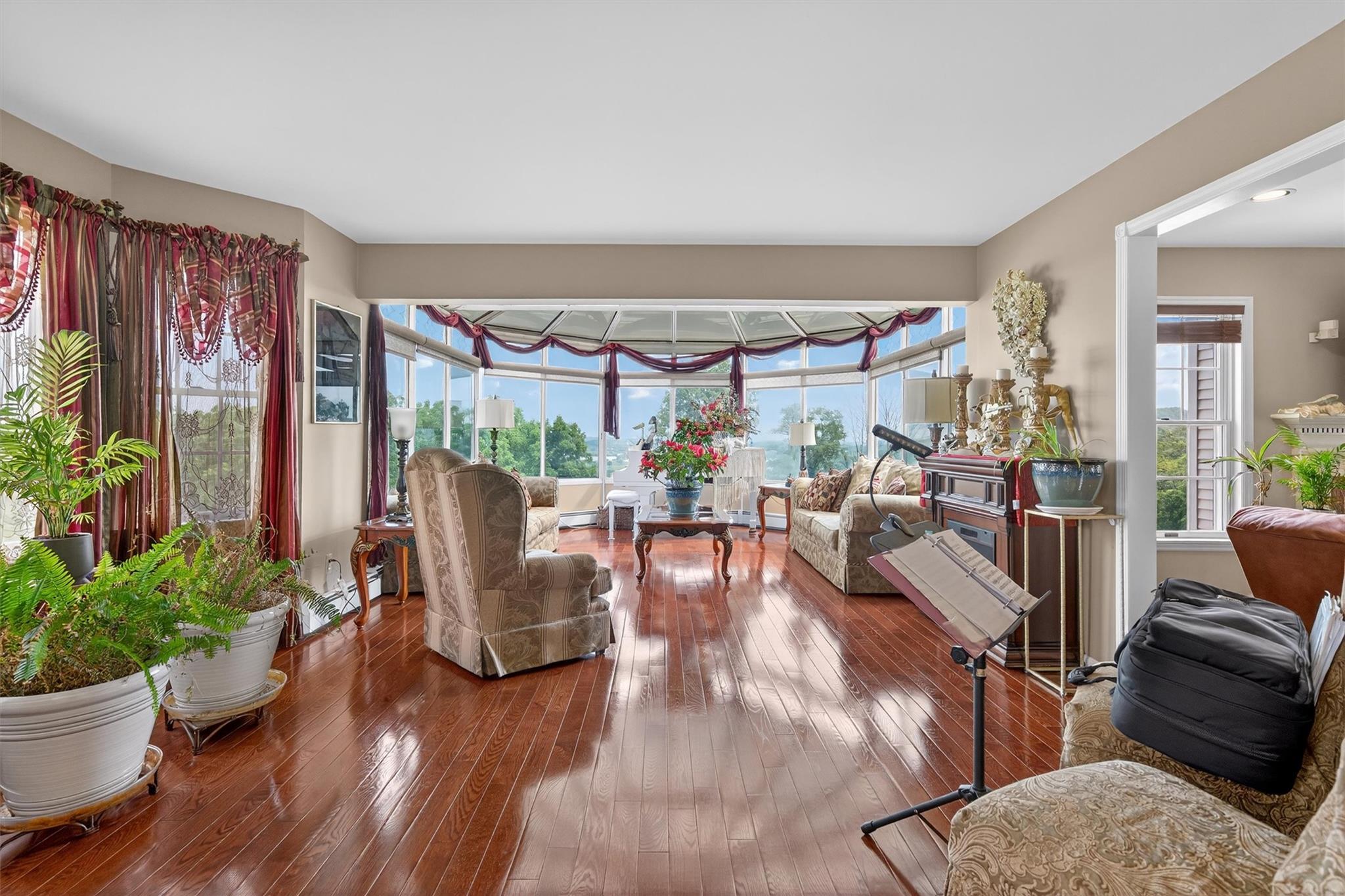 #8 photo, 53 Odyssey Drive, Chester , NY 10918