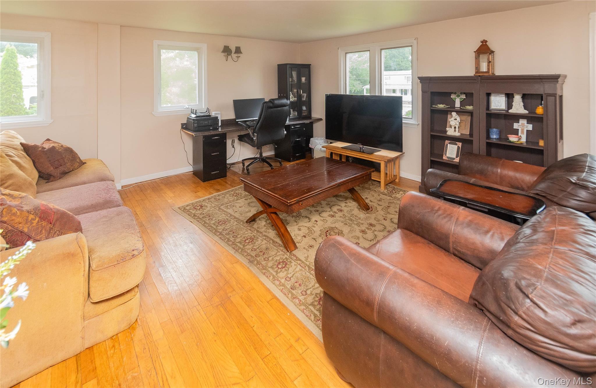 #6 photo, 5 Laurie Lane, Newburgh , NY 12550