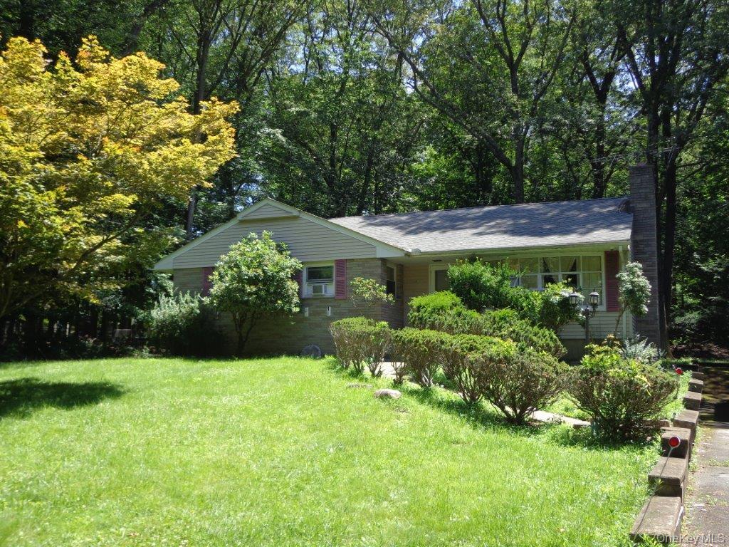 #4 photo, 286 Spook Rock Road, Suffern , NY 10901