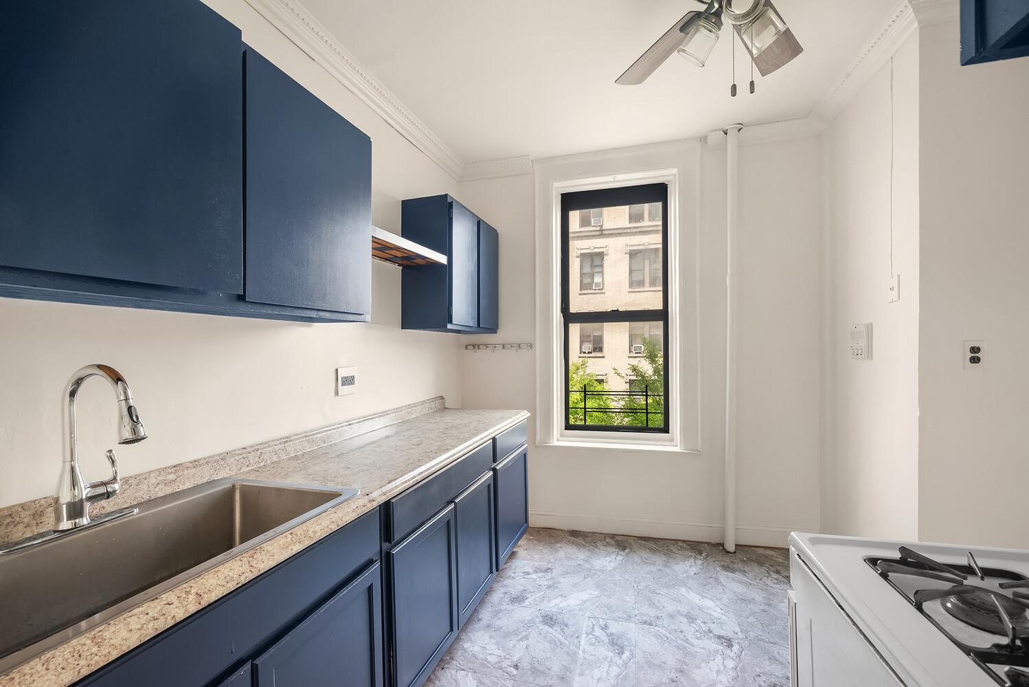 #6 photo, 1878 Adam C Powell Boulevard, マンハッタン South Harlem , NY 10026