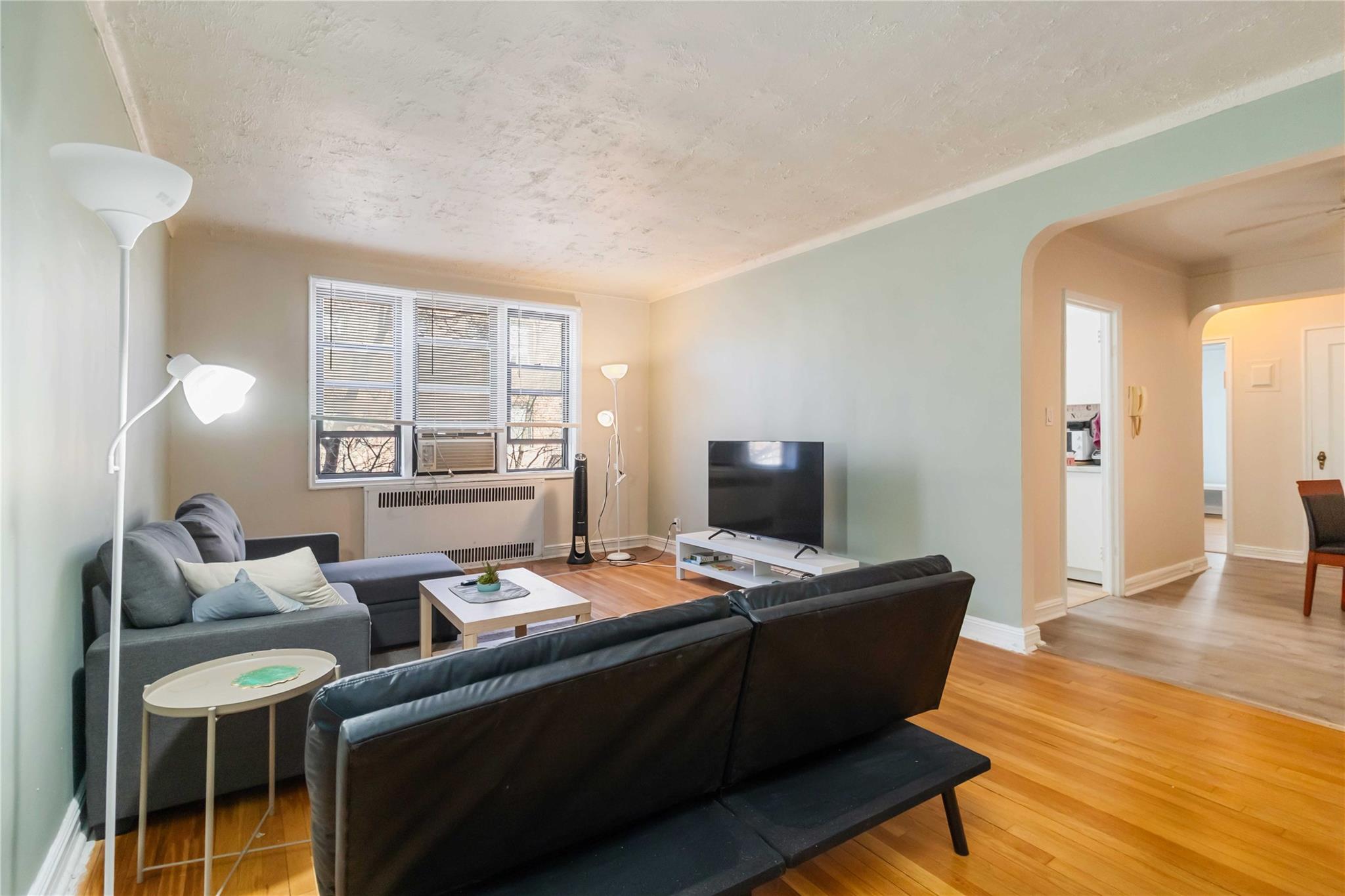 #1 photo, 69-10 Yellowstone Boulevard, Forest Hills , NY 11375