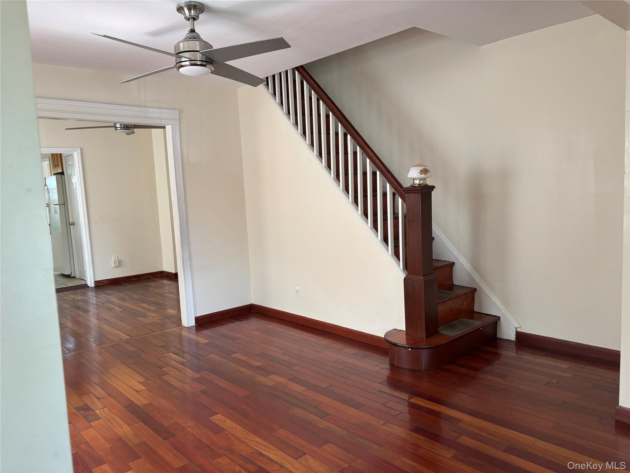 #3 photo, 10418 216th Street, クイーンズ区 Queens Village , NY 11429