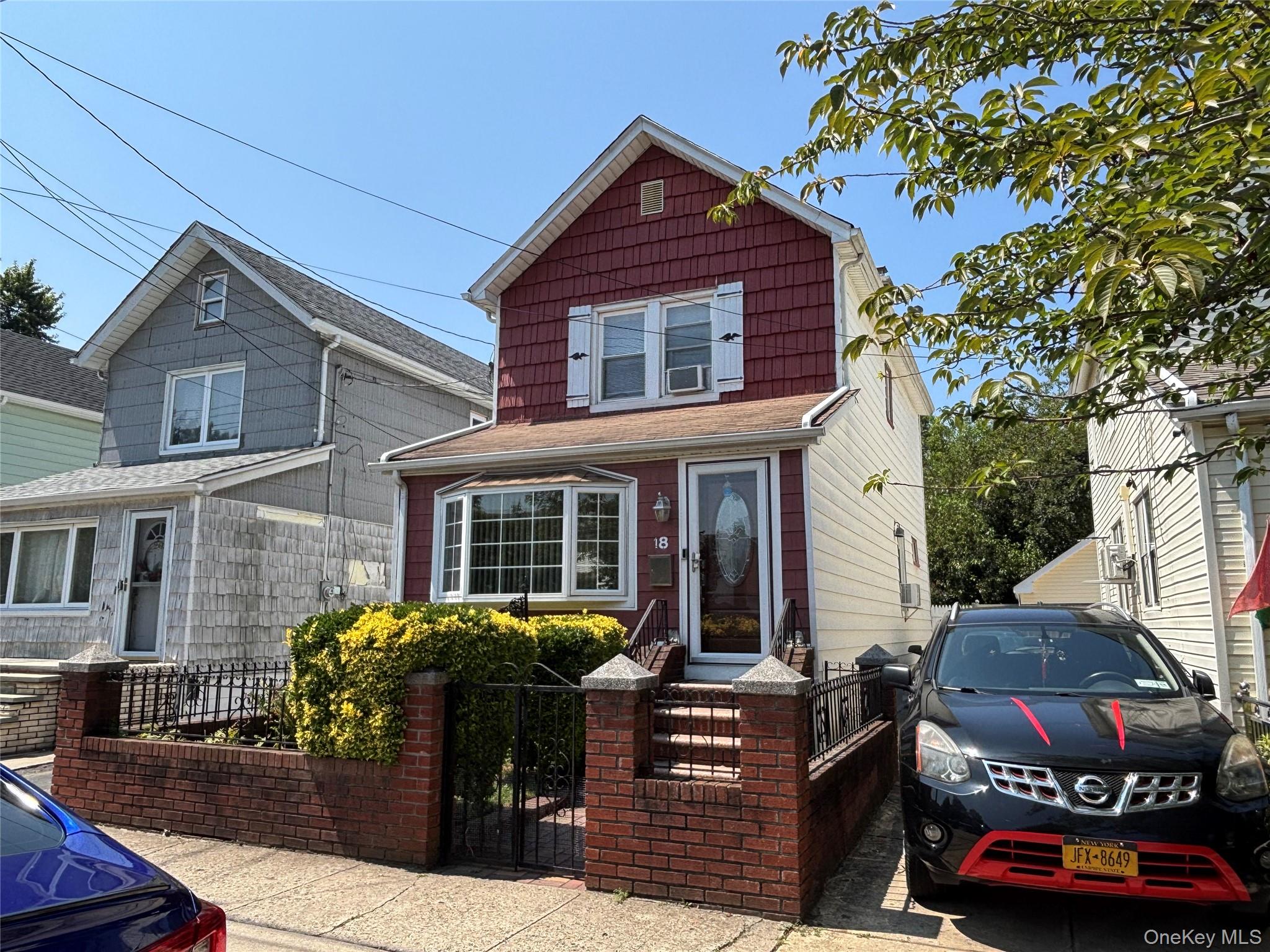 #4 photo, 10418 216th Street, クイーンズ区 Queens Village , NY 11429