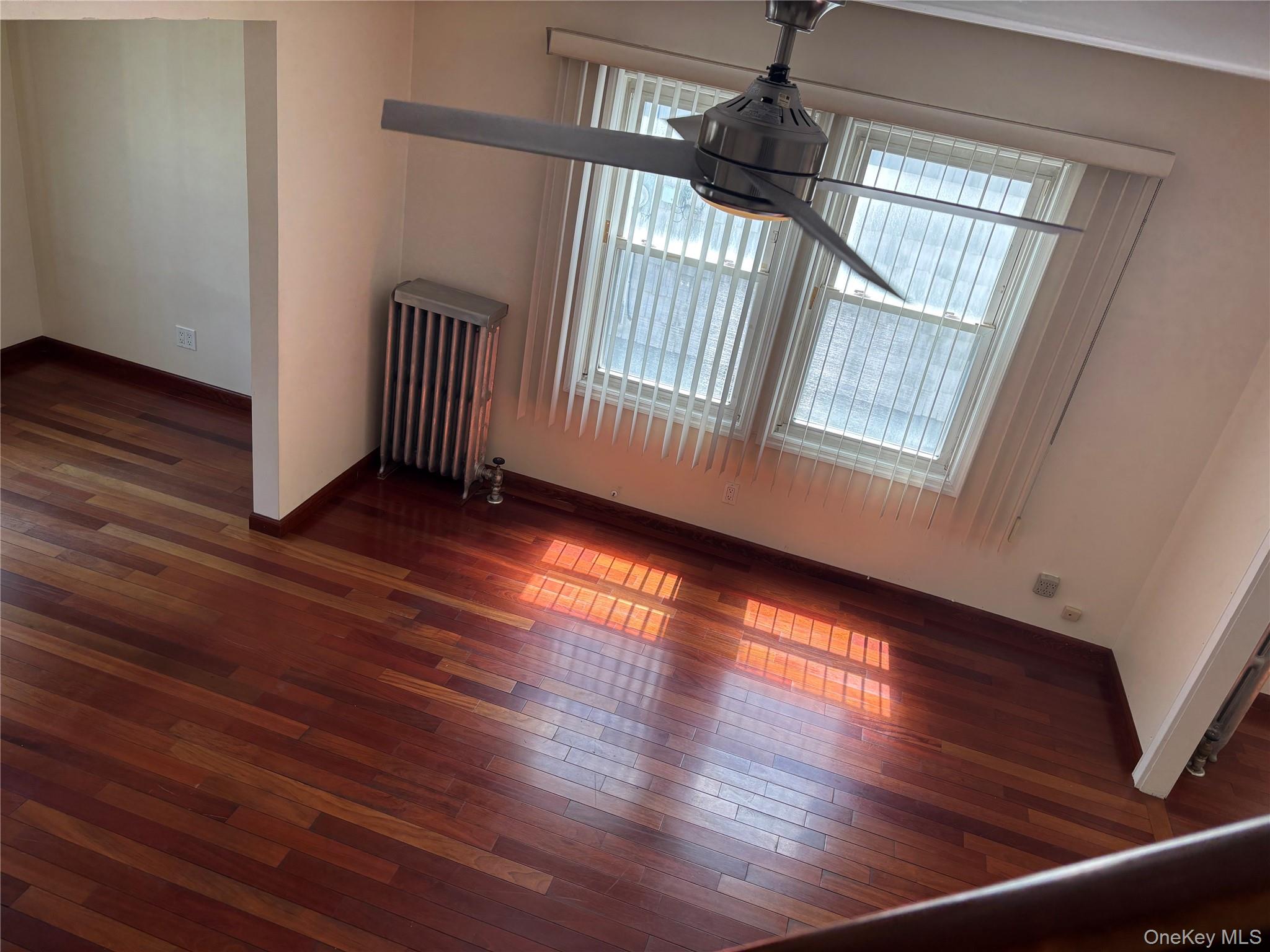 #8 photo, 10418 216th Street, クイーンズ区 Queens Village , NY 11429