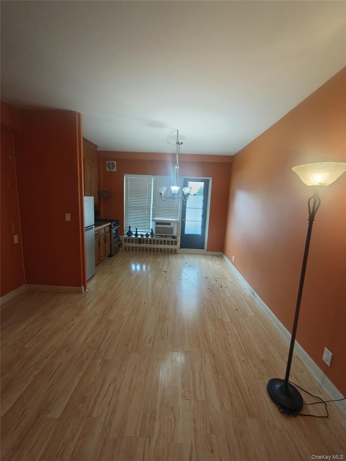 #5 photo, 35-11 85 Street, クイーンズ区 Jackson Heights , NY 11372