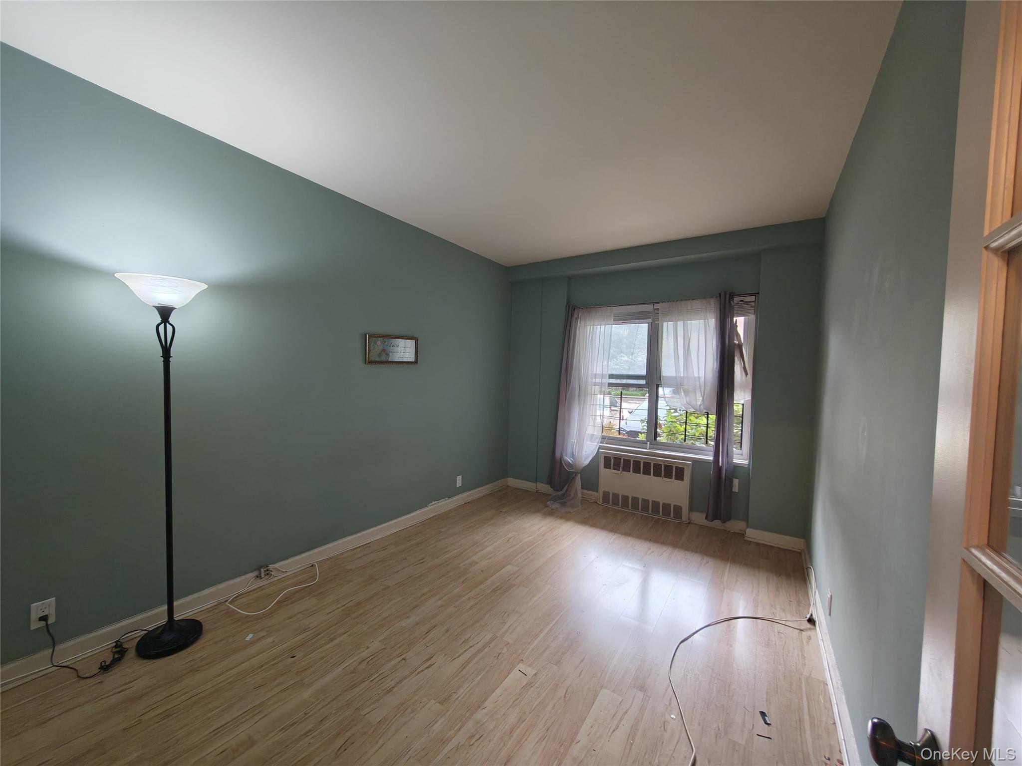 #8 photo, 35-11 85 Street, クイーンズ区 Jackson Heights , NY 11372