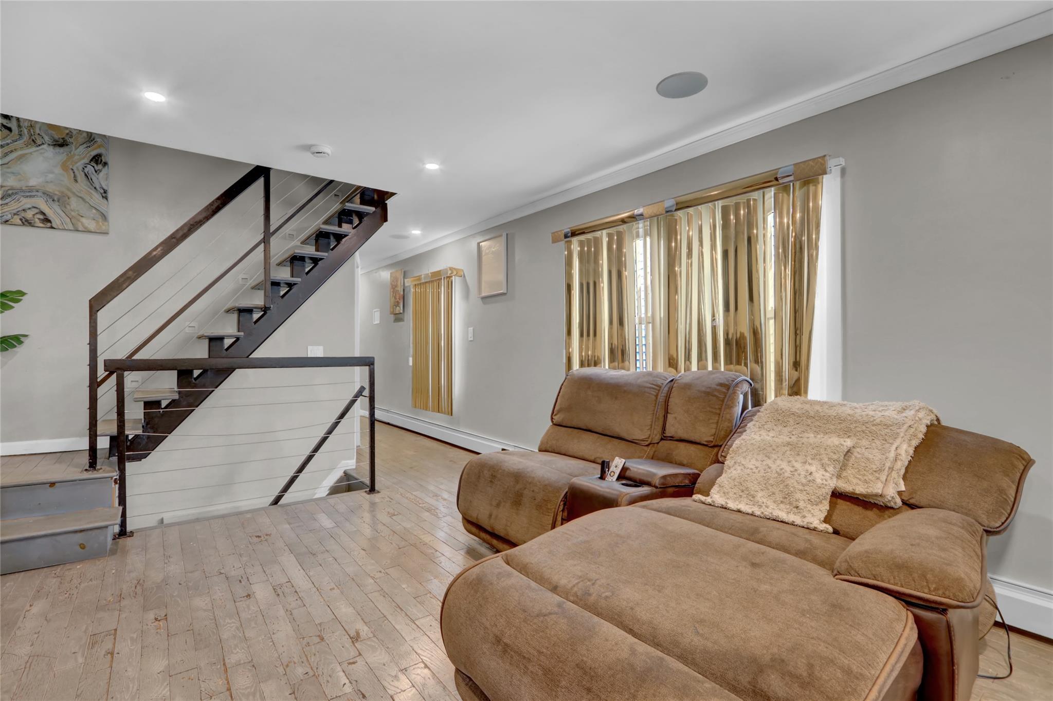 #9 photo, 14431 166th Street, كوينز Jamaica , NY 11434