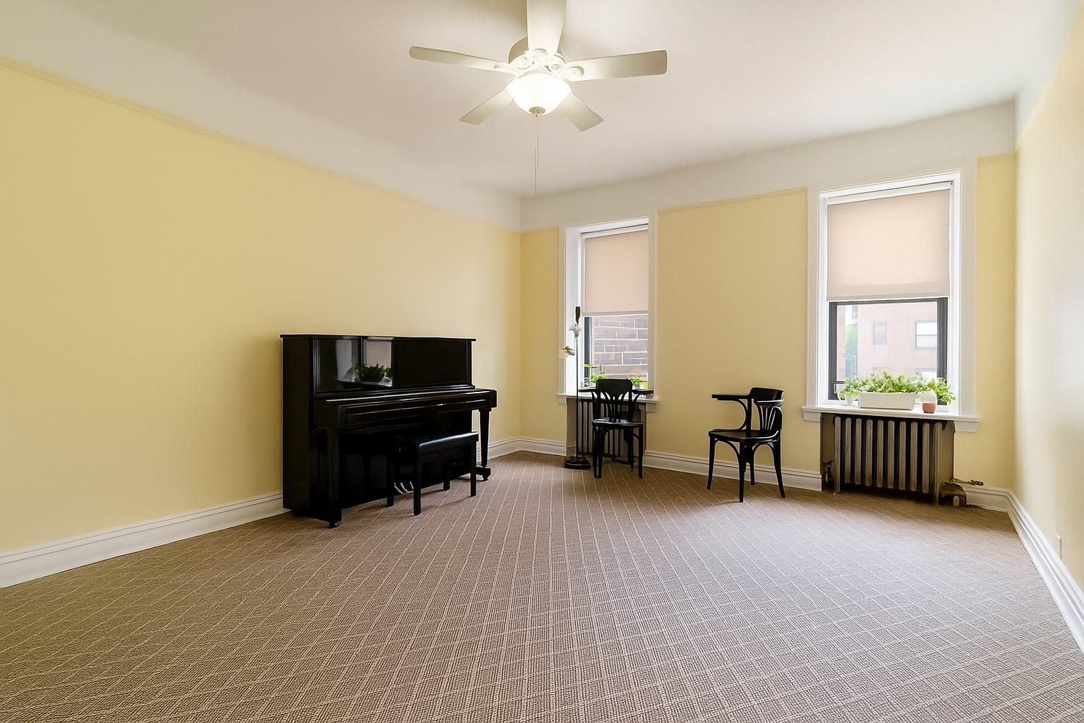 #9 photo, 83-10 35th Avenue, كوينز Jackson Heights , NY 11372