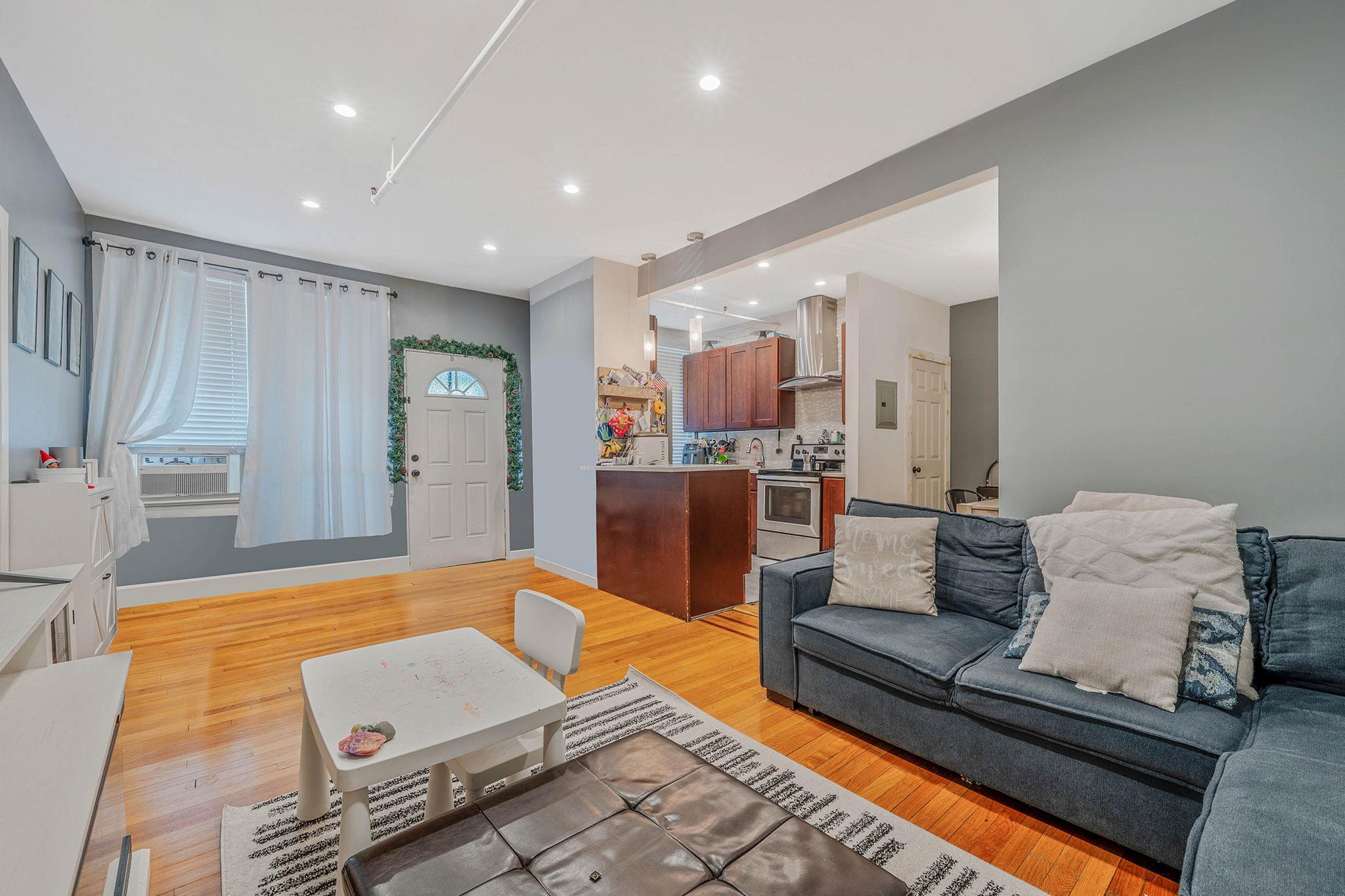 #1 photo, 144 Beach 121st Street, 皇后區 Rockaway Park , NY 11694