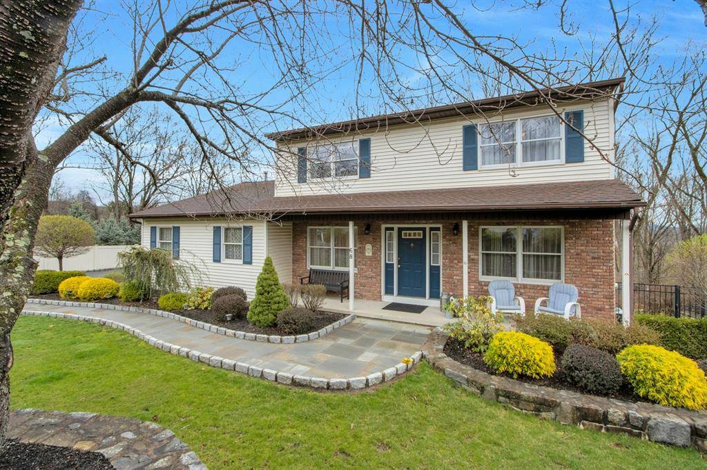 #1 photo, 68 Walter Dr, Stony Point , NY 10980