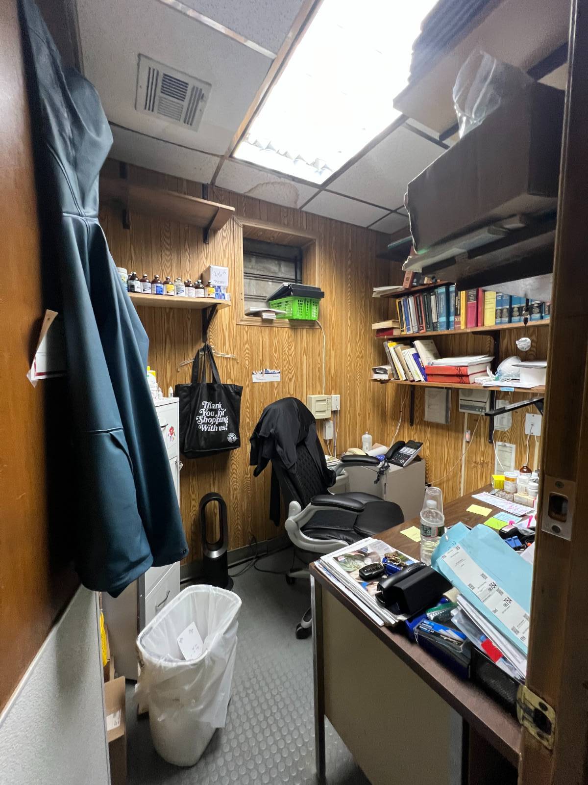 #9 photo, 9518 Ave L, ブルックリン区 Canarsie , NY 11236