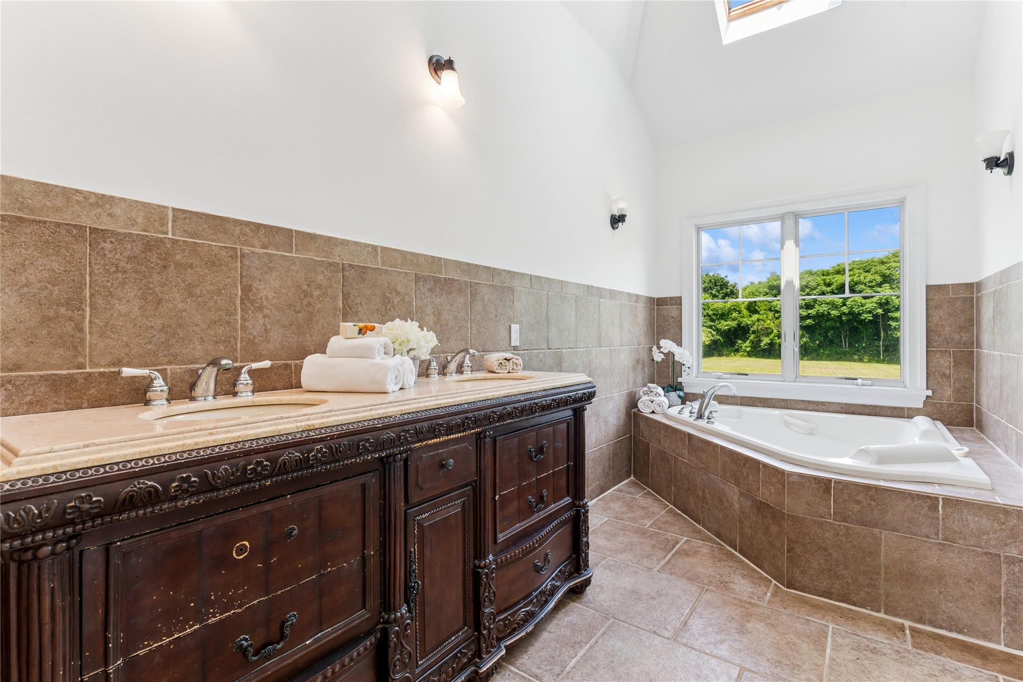 #11 photo, 1465 Ackerly Pond Lane, 東長島 Southold , NY 11971