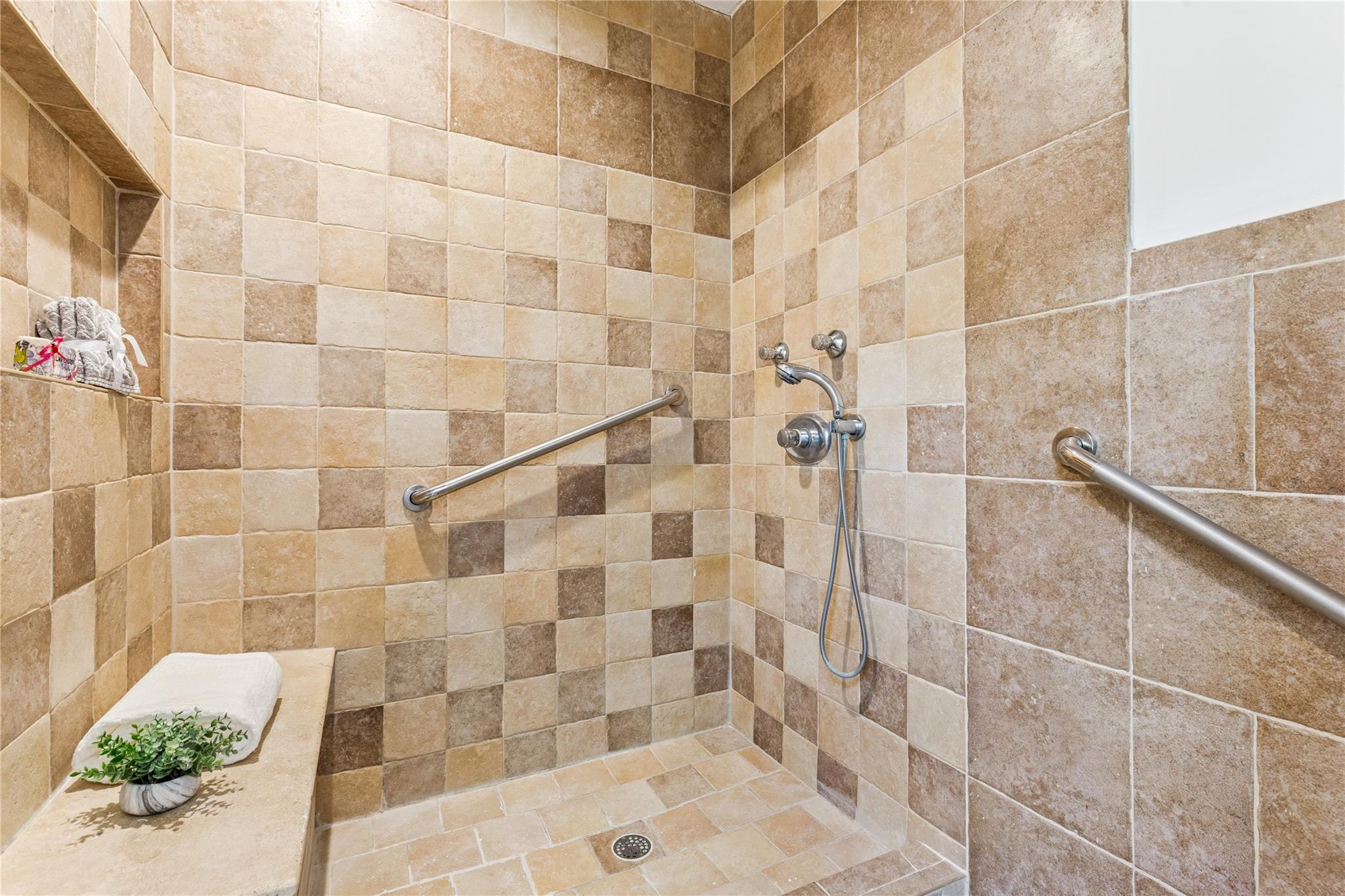 #12 photo, 1465 Ackerly Pond Lane, 東長島 Southold , NY 11971