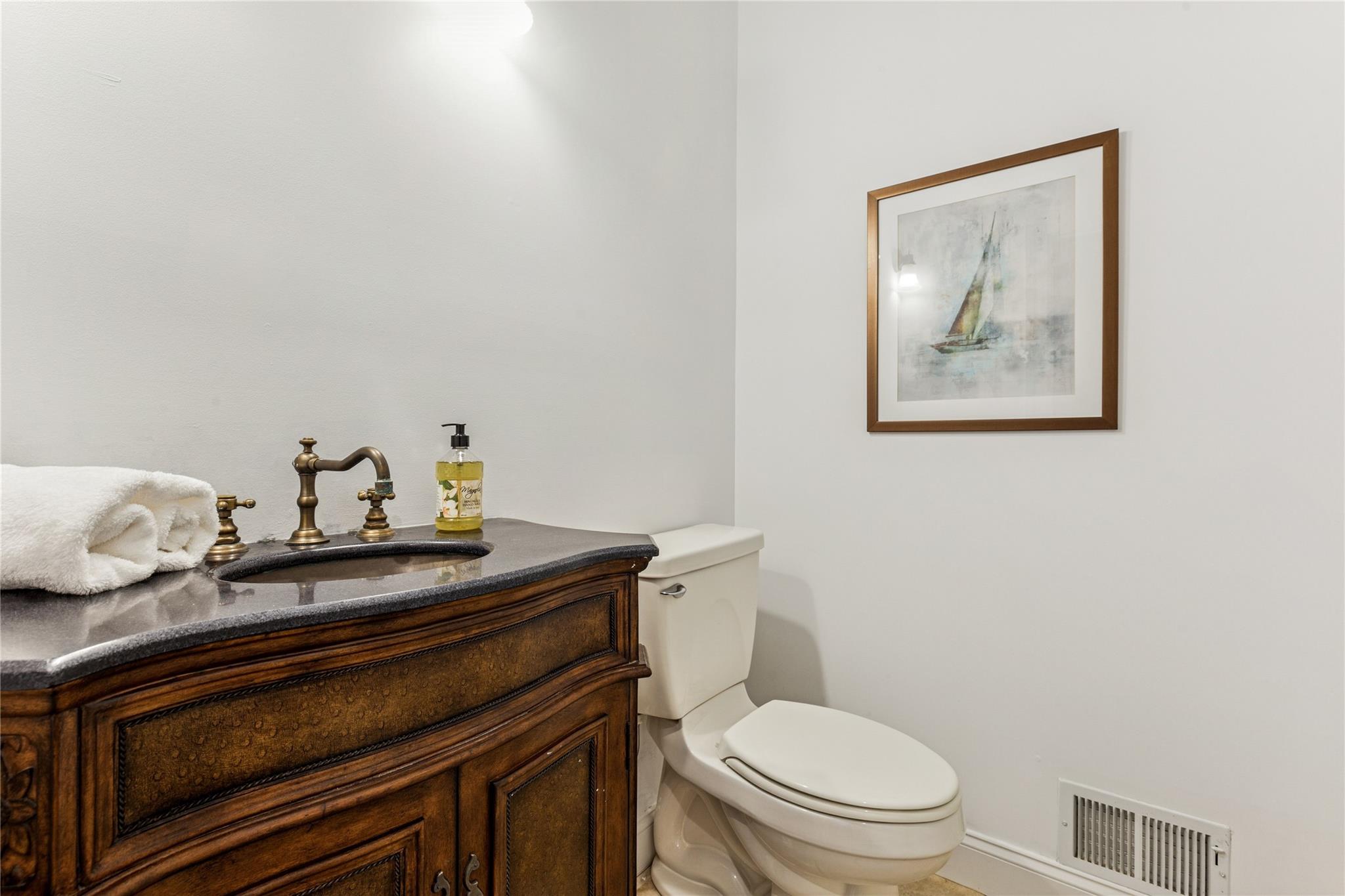 #15 photo, 1465 Ackerly Pond Lane, 東長島 Southold , NY 11971