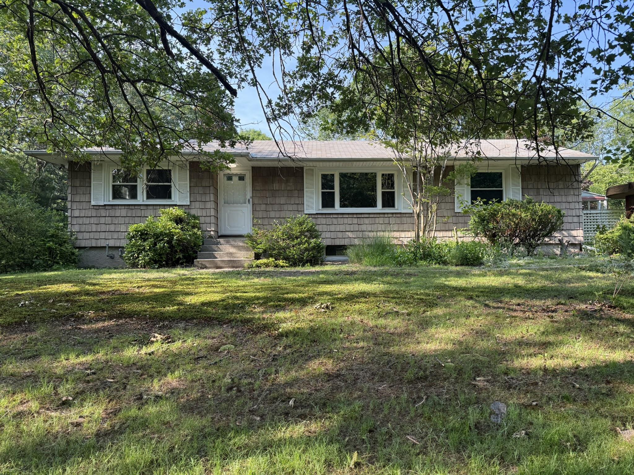 #1 photo, 11 Vose Place, 東長島 亨廷顿 Huntington , NY 11743