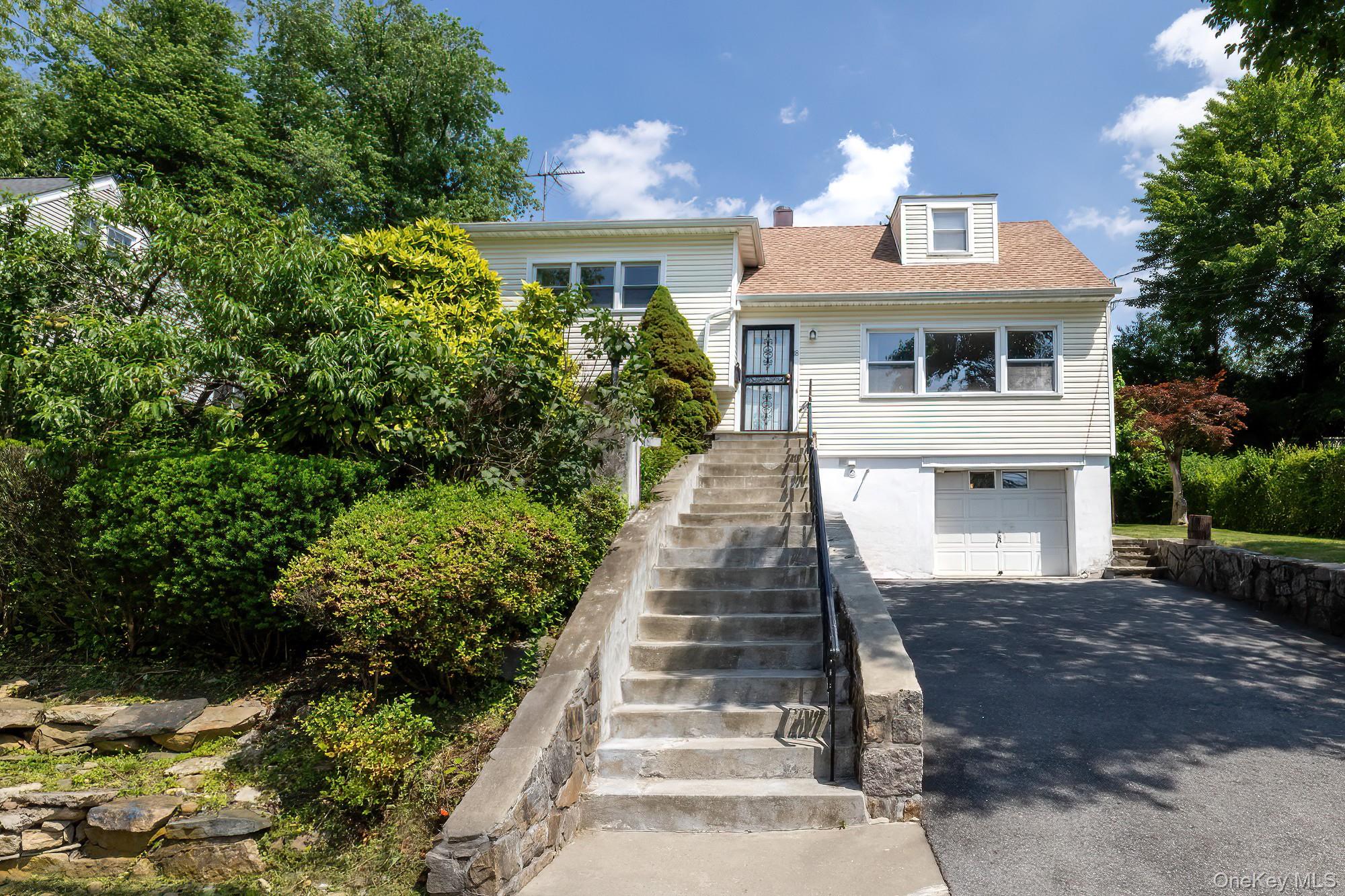 #2 photo, 18 Gainsborg Avenue, West Harrison , NY 10604