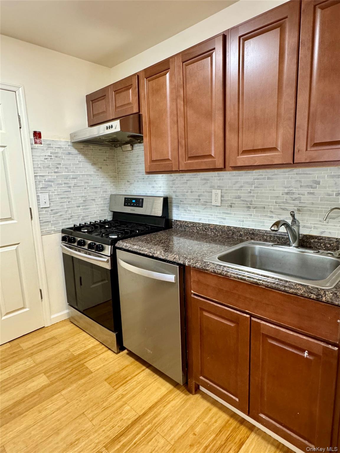 #12 photo, 324 Concord Lane, Middletown , NY 10940