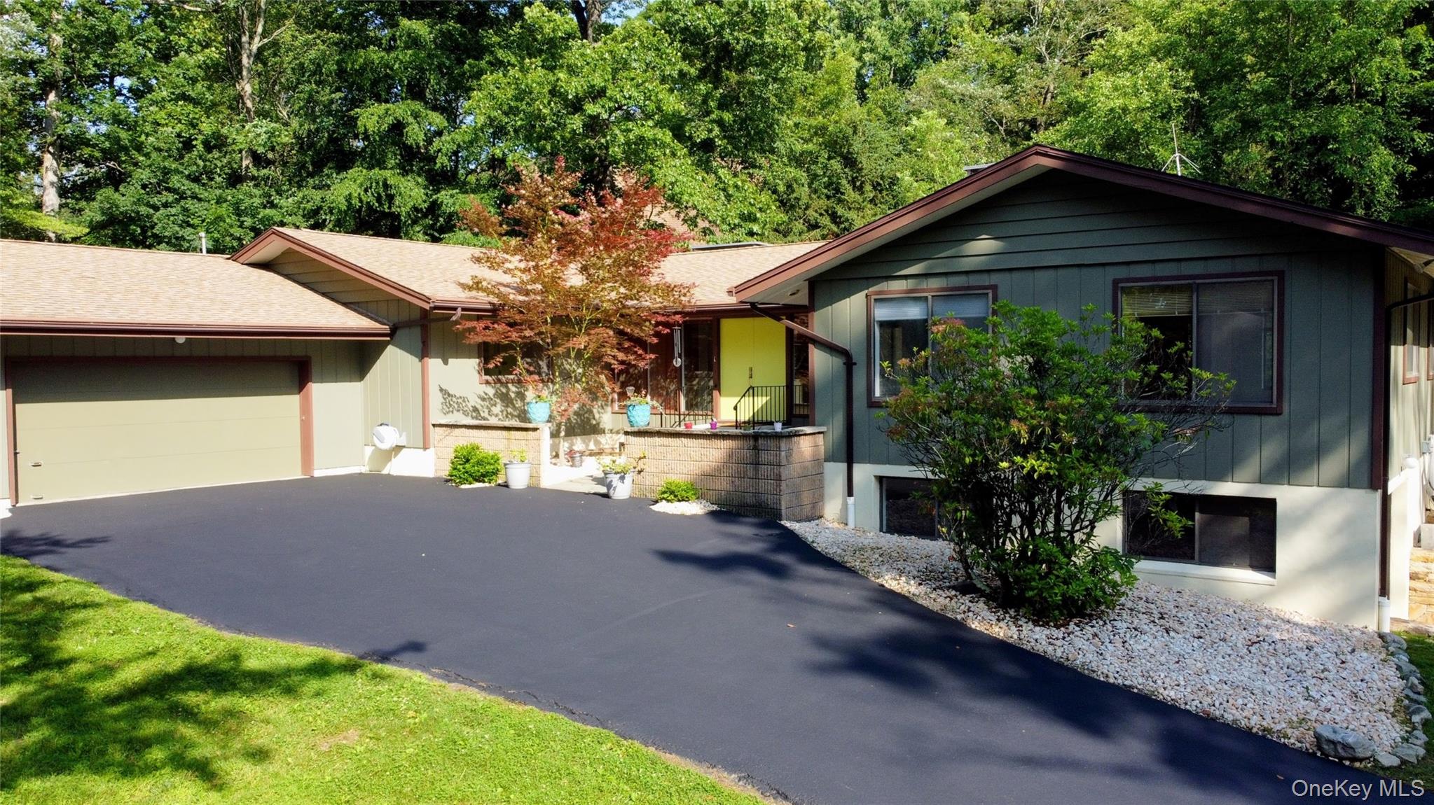 #1 photo, 2 Innsbruck Boulevard, 紐約州 Hopewell Junction , NY 12533