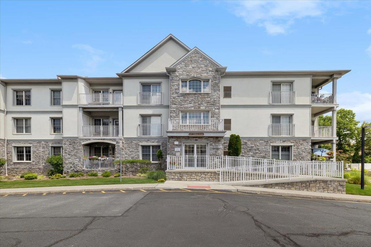 #1 photo, 26 N De Baun Avenue, Suffern , NY 10901