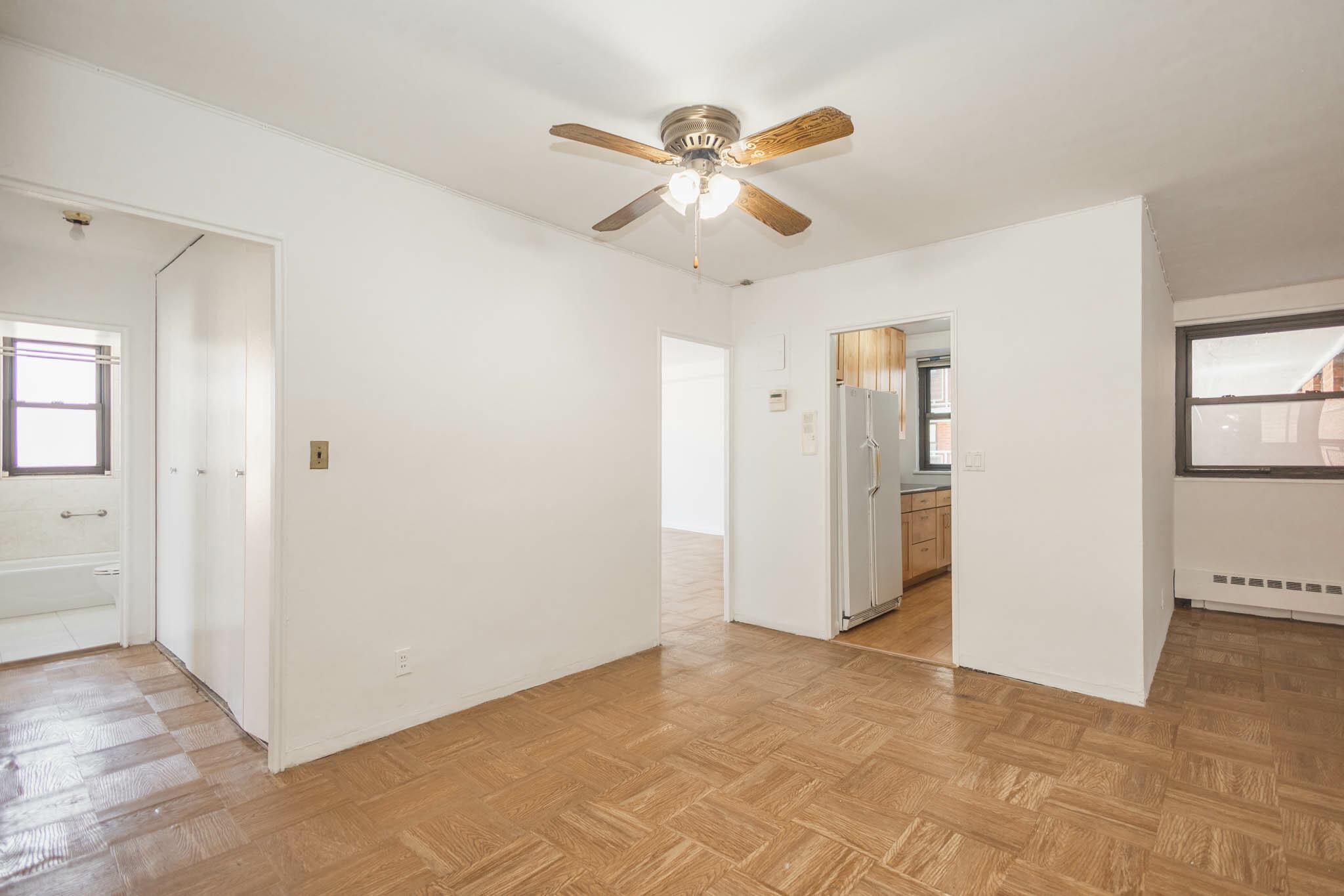 #9 photo, 61-25 98th Street, クイーンズ区 Rego Park , NY 11374