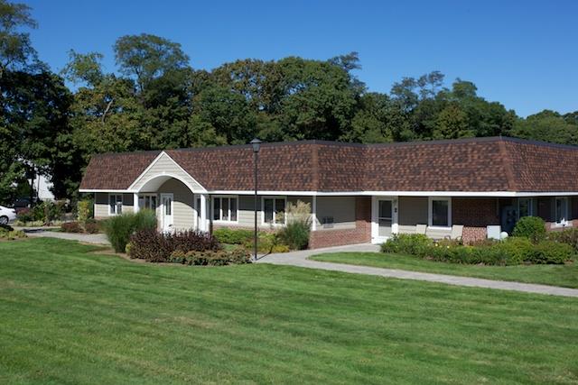 #1 photo, 255 E Main Street, East Islip , NY 11730