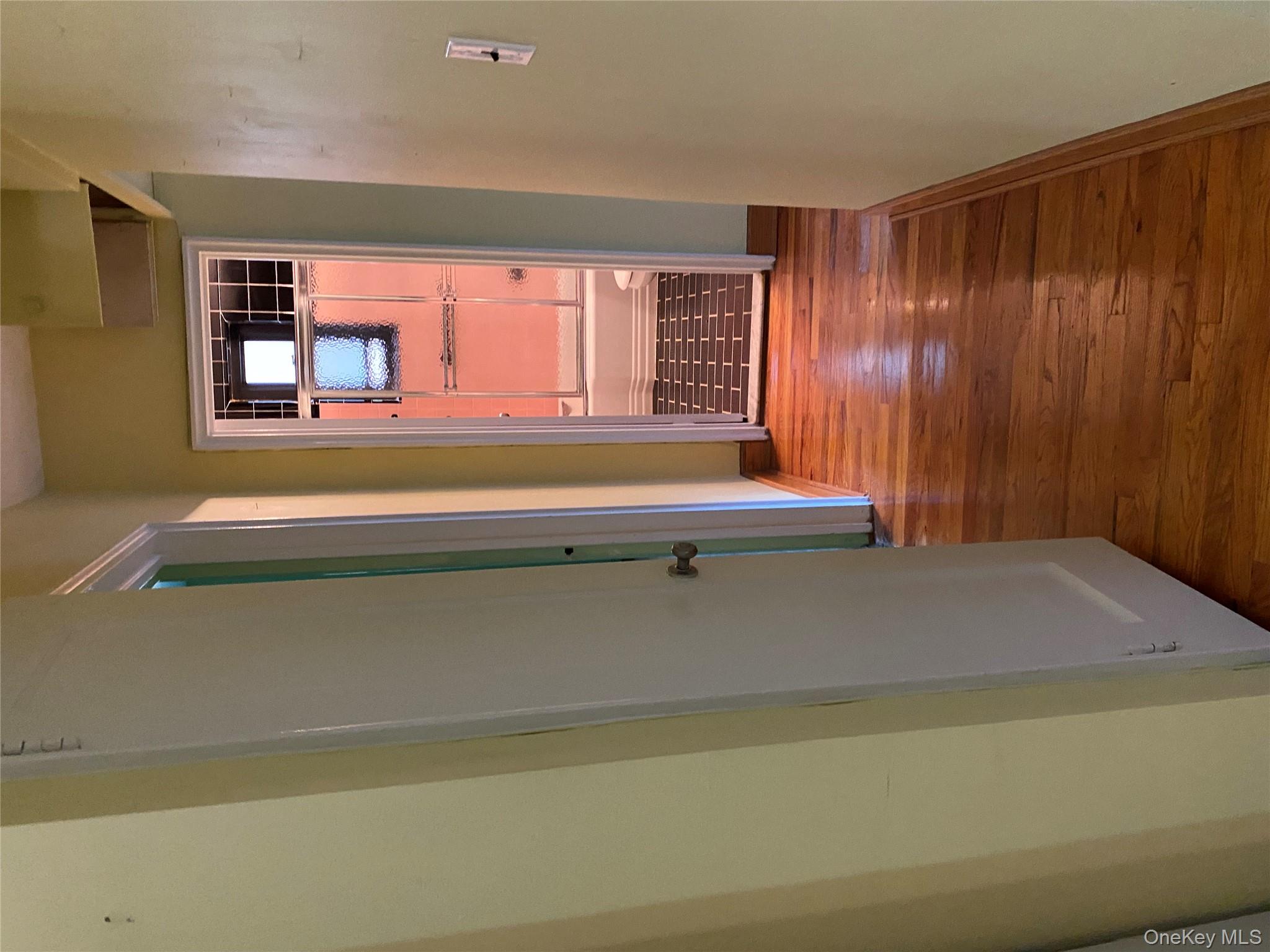 #10 photo, 32-40 91 Street, クイーンズ区 East Elmhurst , NY 11369