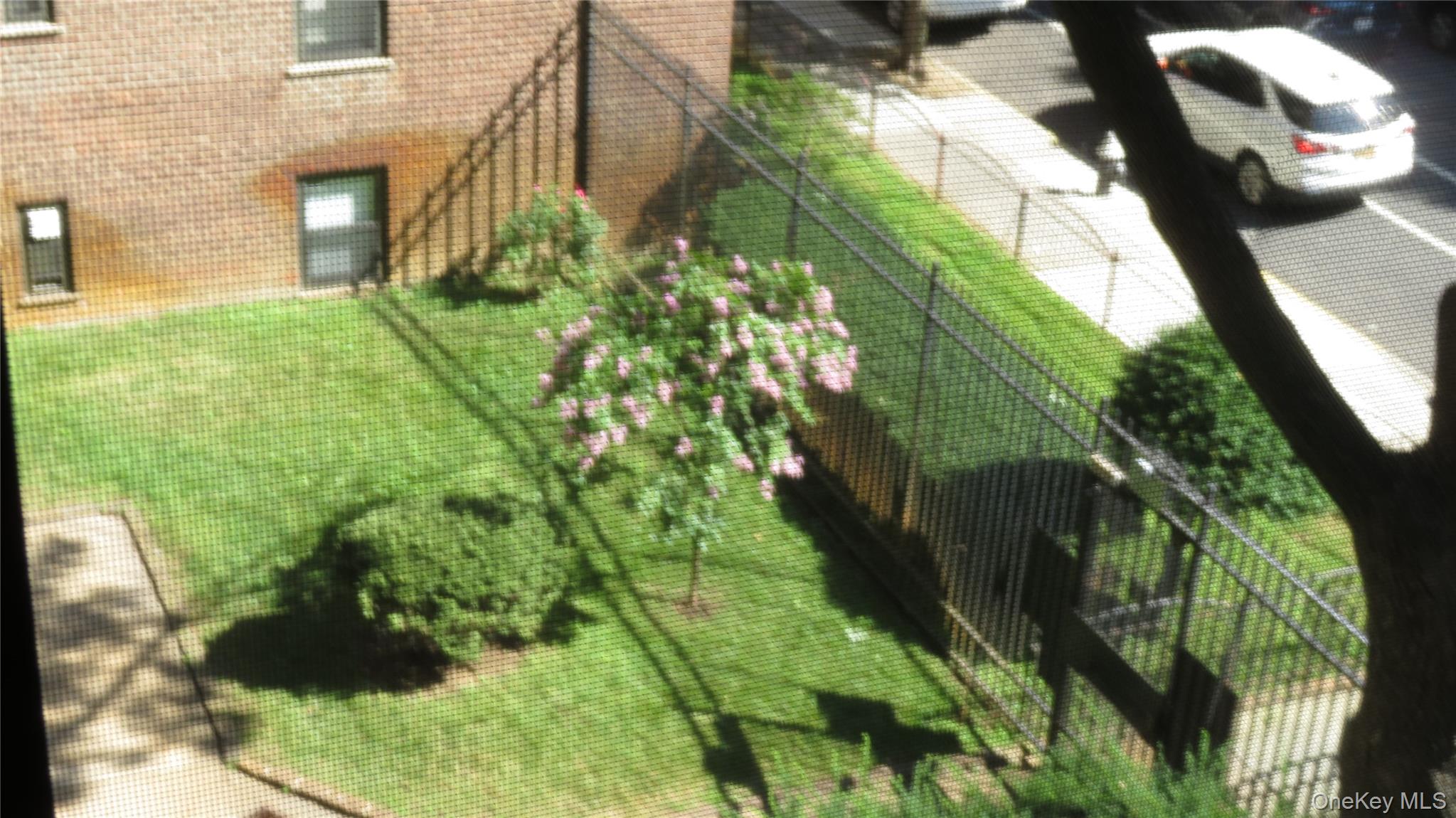 #13 photo, 32-40 91 Street, クイーンズ区 East Elmhurst , NY 11369