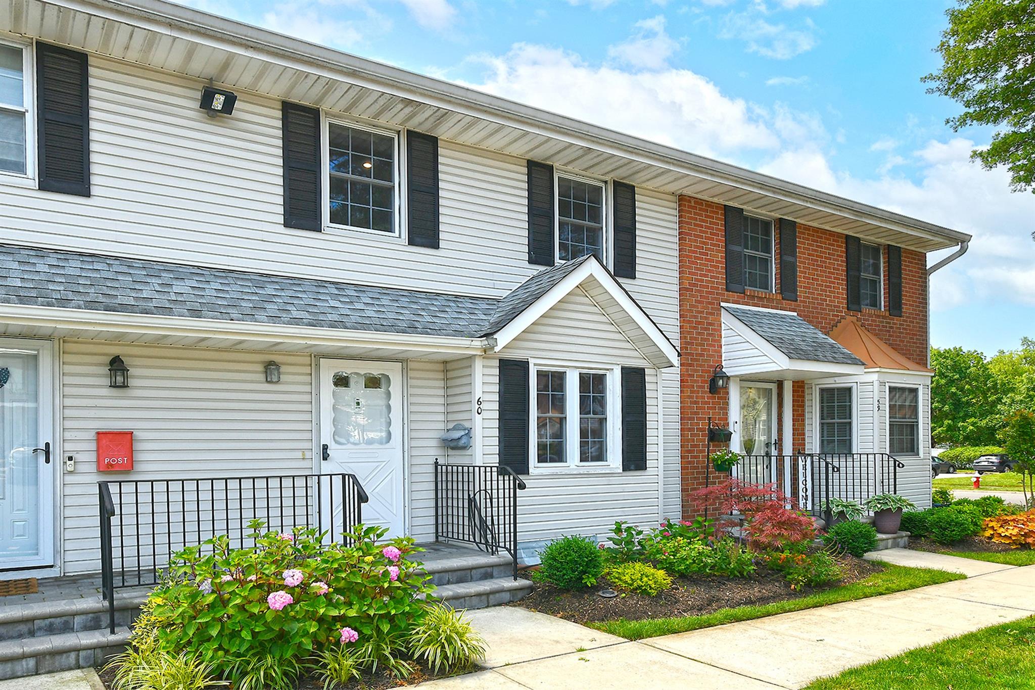 #1 photo, 60 Jad Court, ناسو Plainview , NY 11803