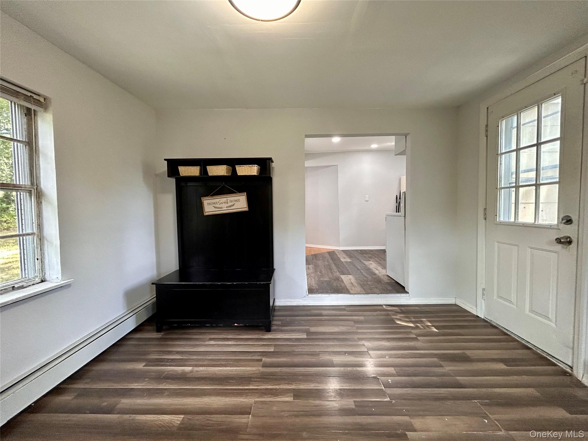 #11 photo, 262 Avenue C, サフォーク郡 Ronkonkoma , NY 11779