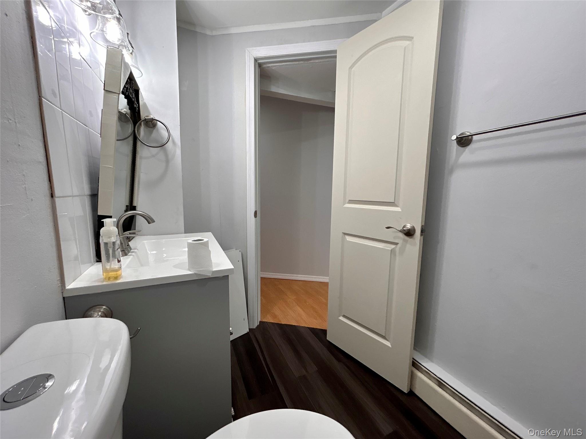 #6 photo, 262 Avenue C, サフォーク郡 Ronkonkoma , NY 11779