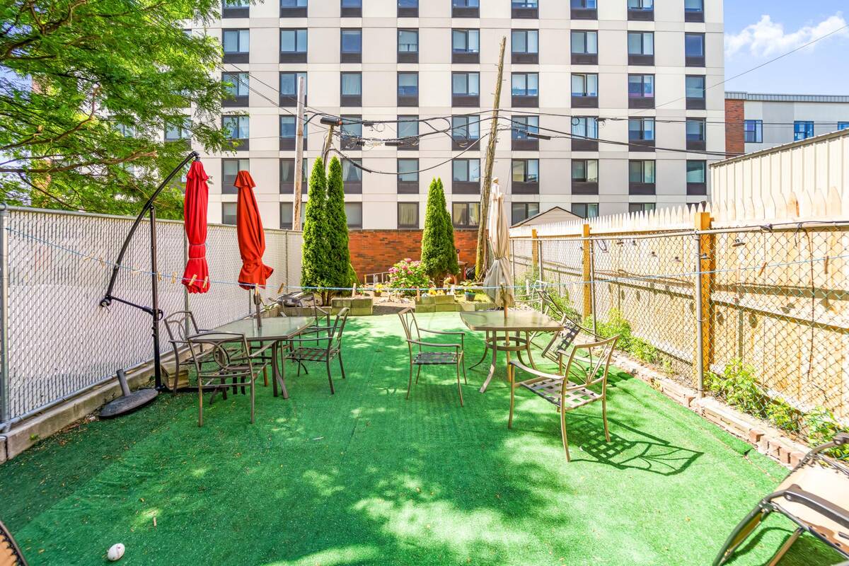 #6 photo, 2370 Atlantic Avenue, ブルックリン区 Brooklyn , NY 11233