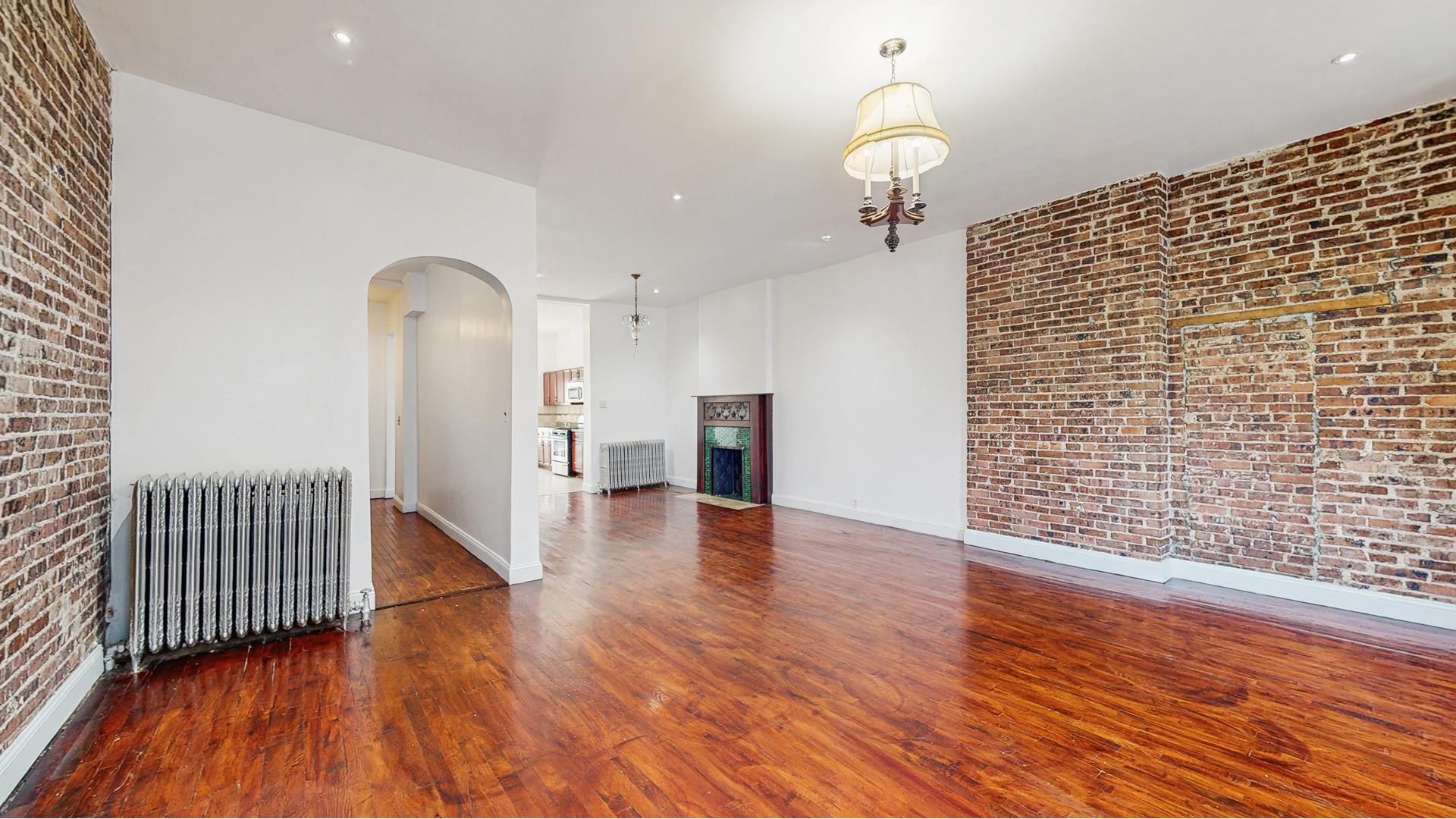 #2 photo, 220 LINCOLN Road, ブルックリン区 Prospect Lefferts G , NY 11225